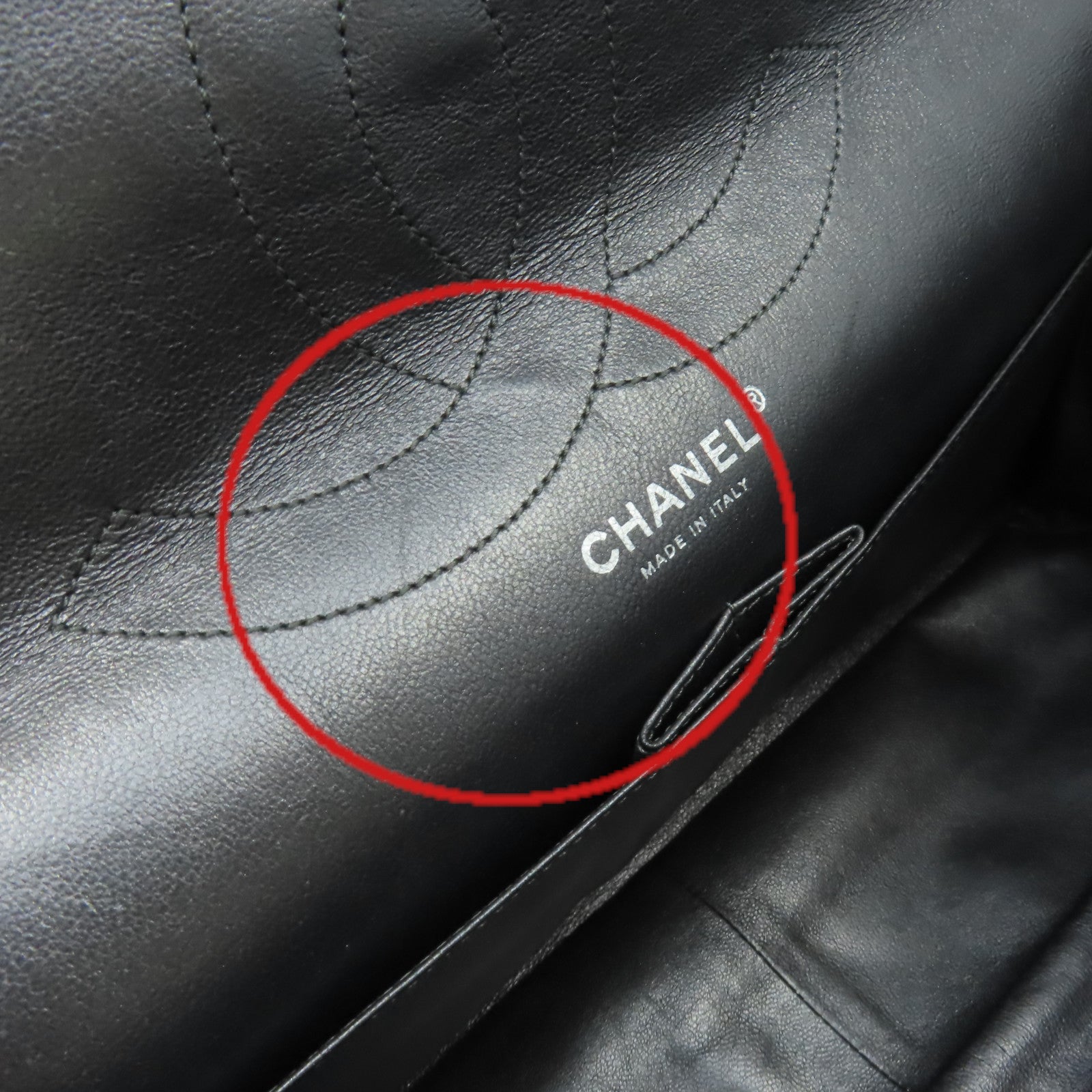 CHANEL 【清倉大減價】菱格羊皮皮革Chain Shoulder Bag銀扣鏈帶肩背袋黑色