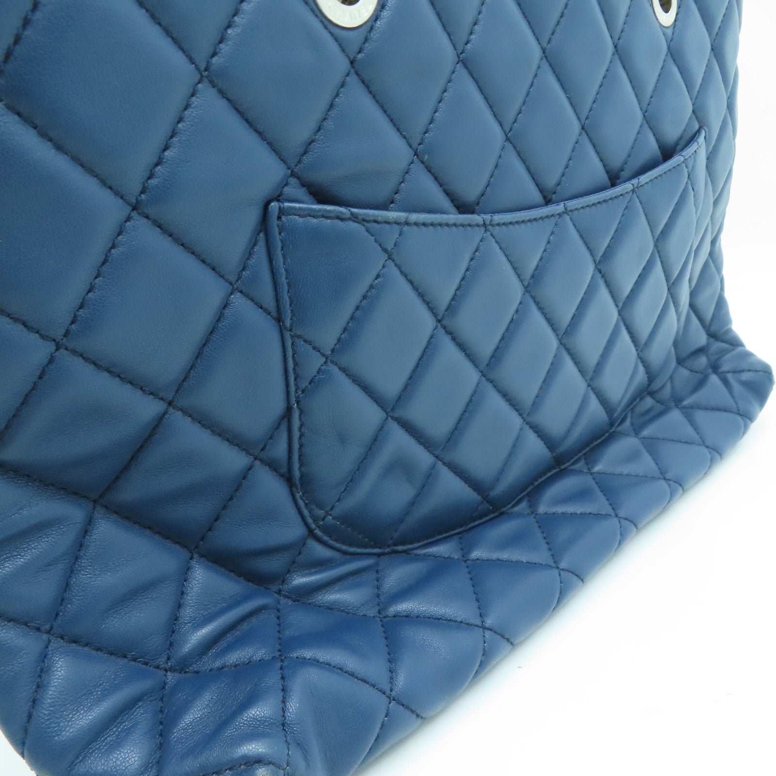 CHANEL 【激减优惠】菱格牛皮皮革Shoulder Bag银扣手挽袋蓝色