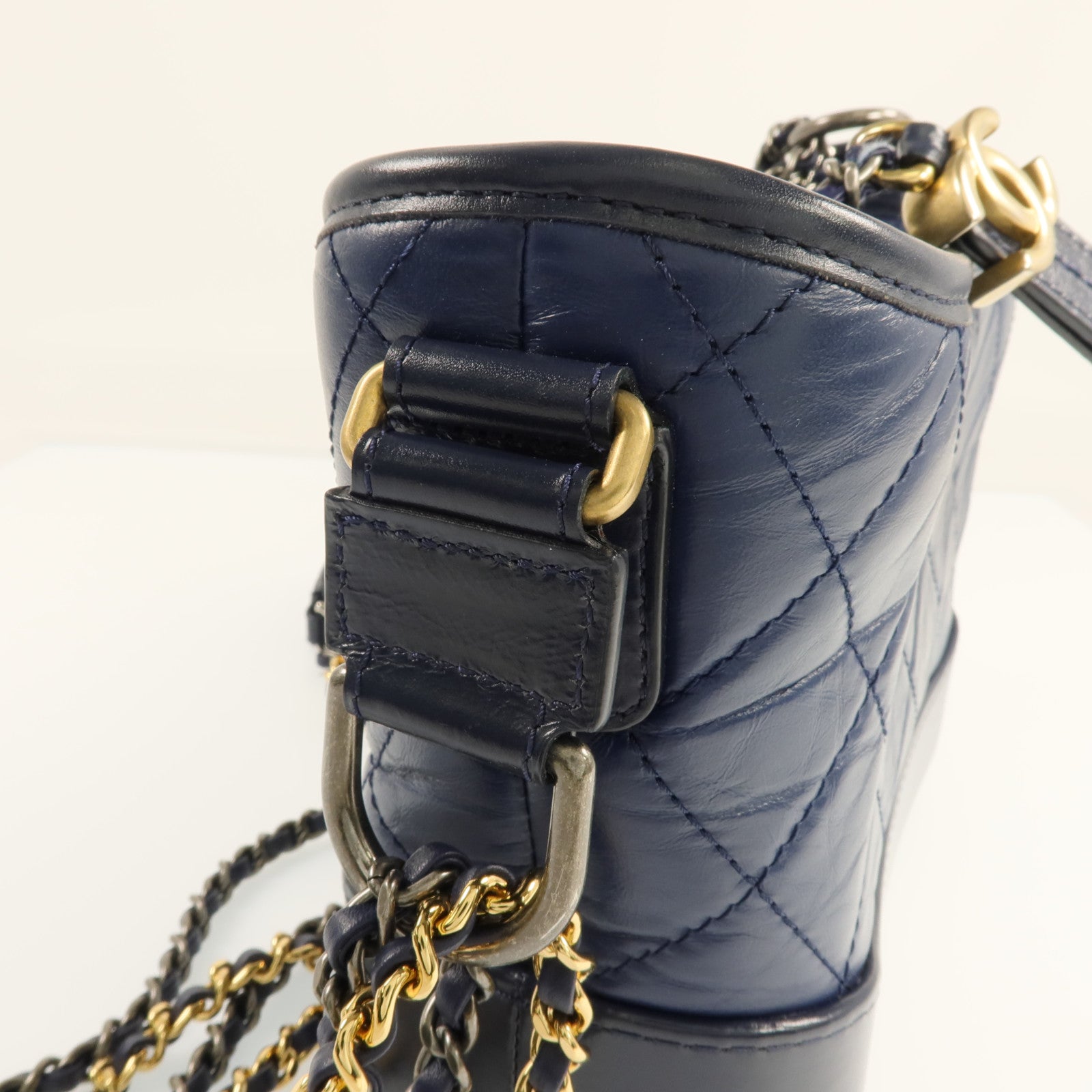 CHANEL 【激減優惠】牛皮皮革Gabrielle Small鏈帶肩背袋