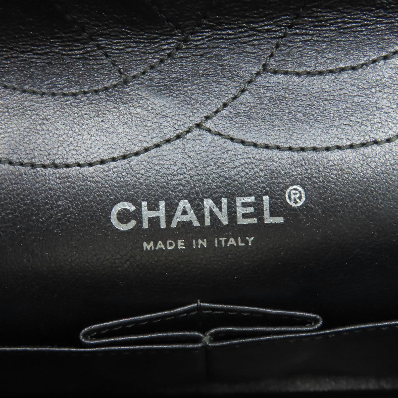 CHANEL 【清倉大減價】菱格羊皮皮革Chain Shoulder Bag銀扣鏈帶肩背袋黑色