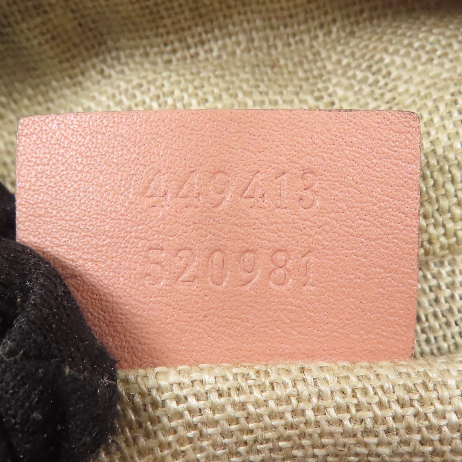 GUCCI 皮革Shoulder Bag金扣肩背袋