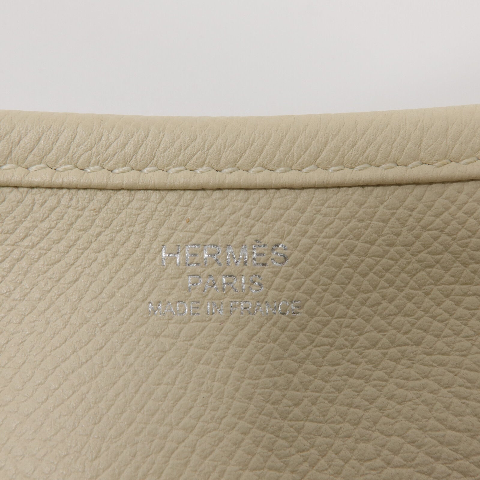 HERMES Epsom皮革Evelyne PM肩背袋Craie