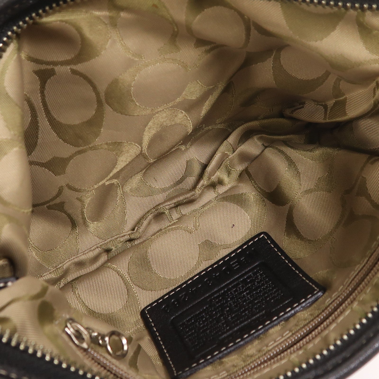COACH 牛皮皮革Hand Bag銀扣肩背袋