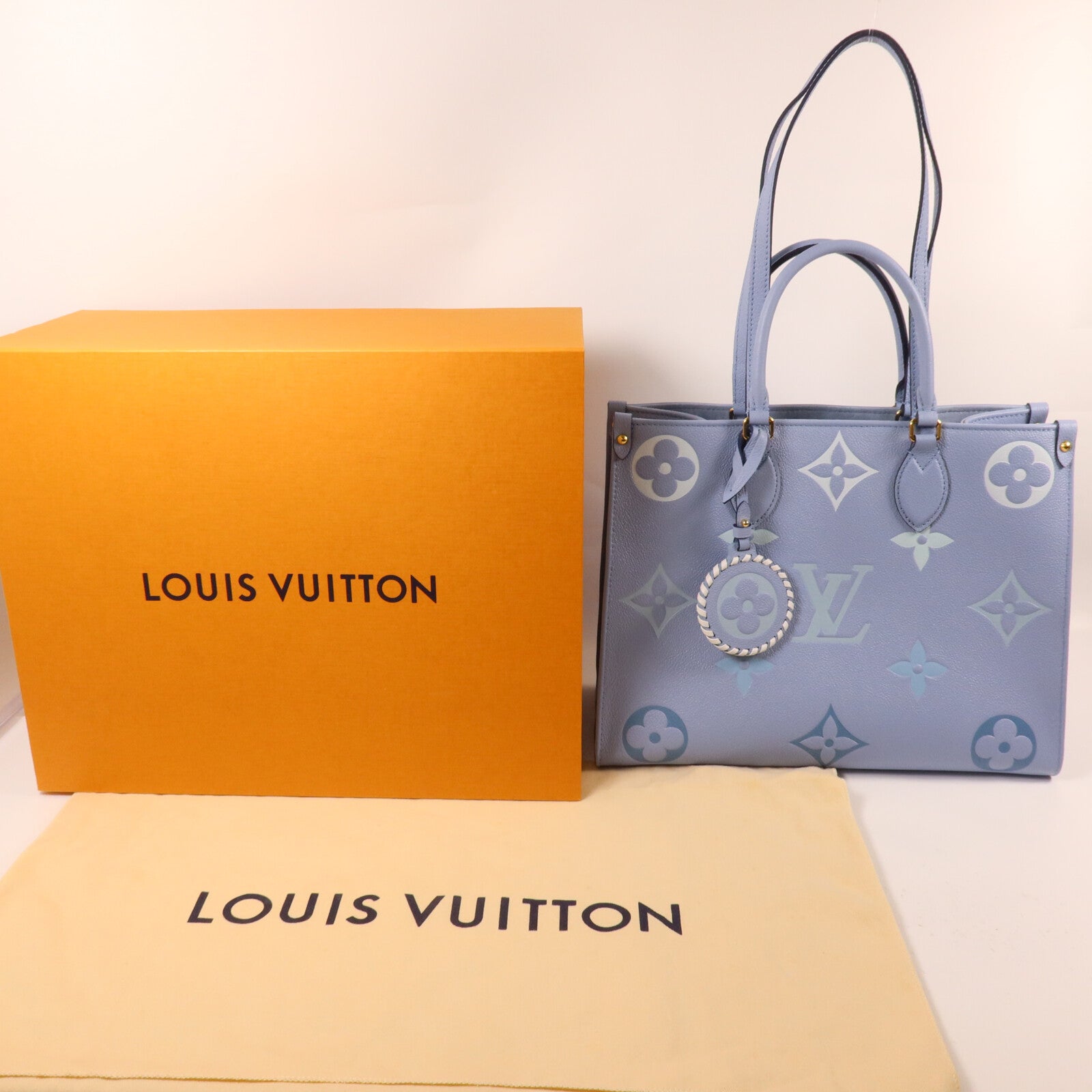 LOUIS VUITTON Monogram Empreinte On The Go MM手挽肩背兩用袋