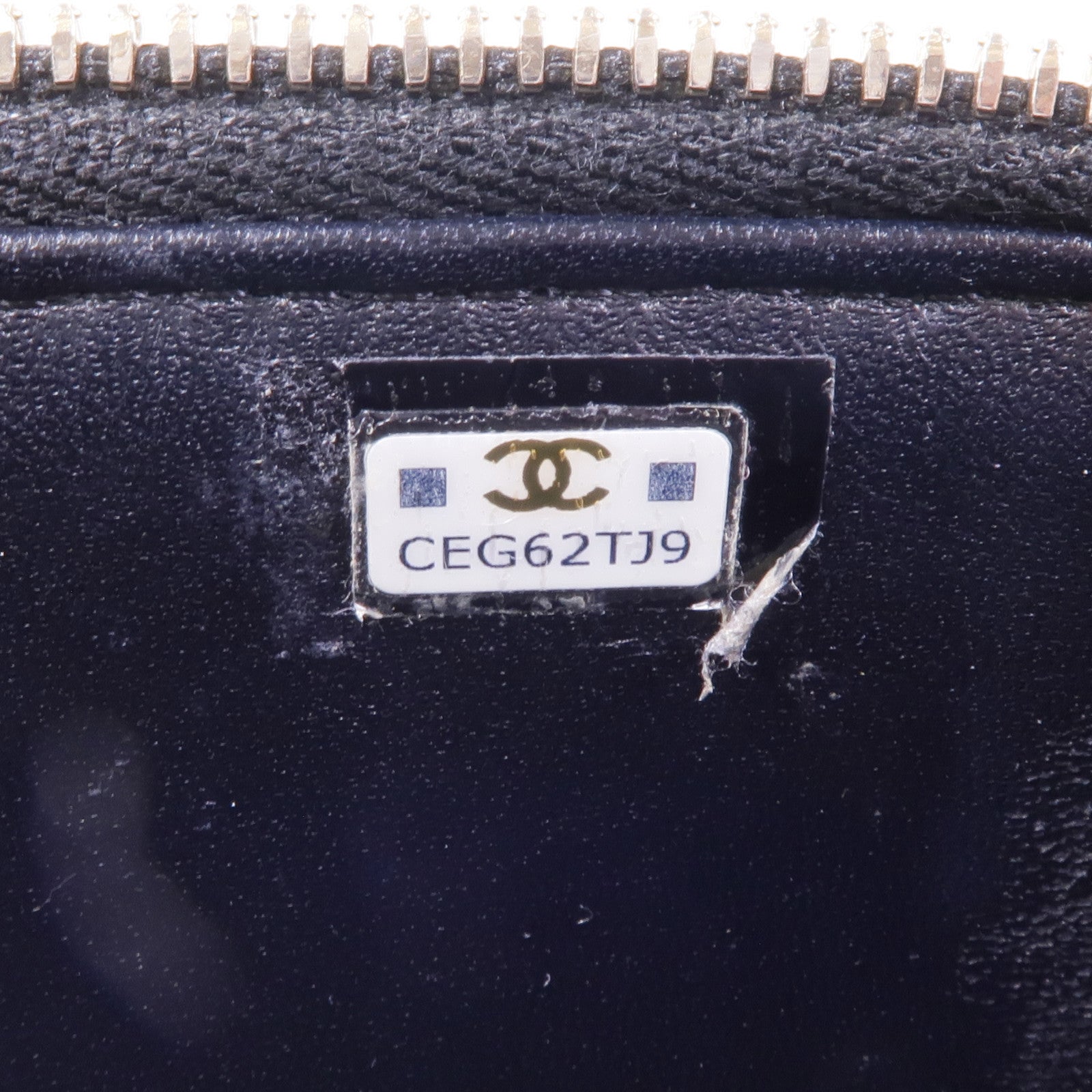 CHANEL 牛皮皮革Vanity Case金扣鏈帶肩背袋