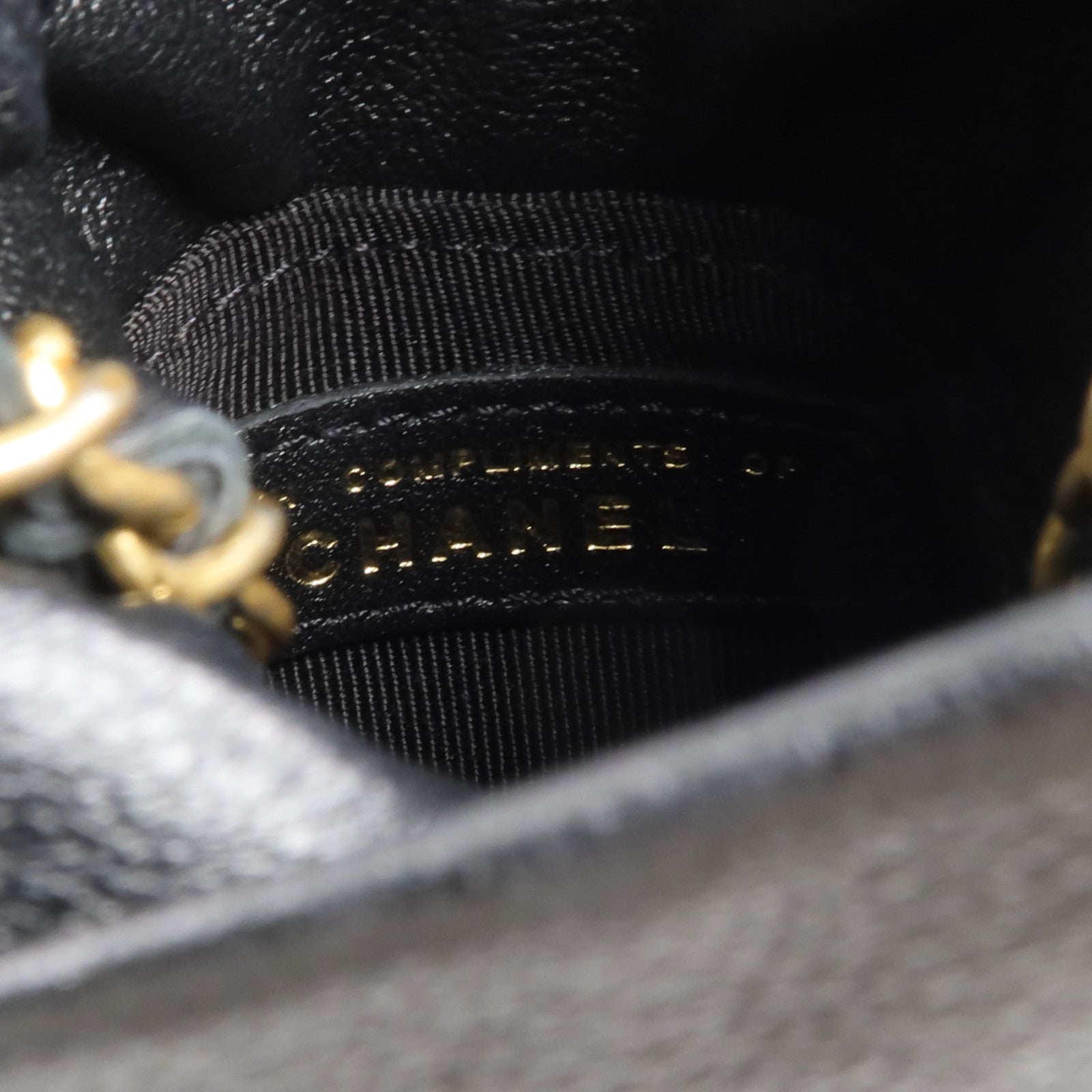 CHANEL 牛皮皮革Mini Drawstring Bucket Bag鏈帶肩背袋