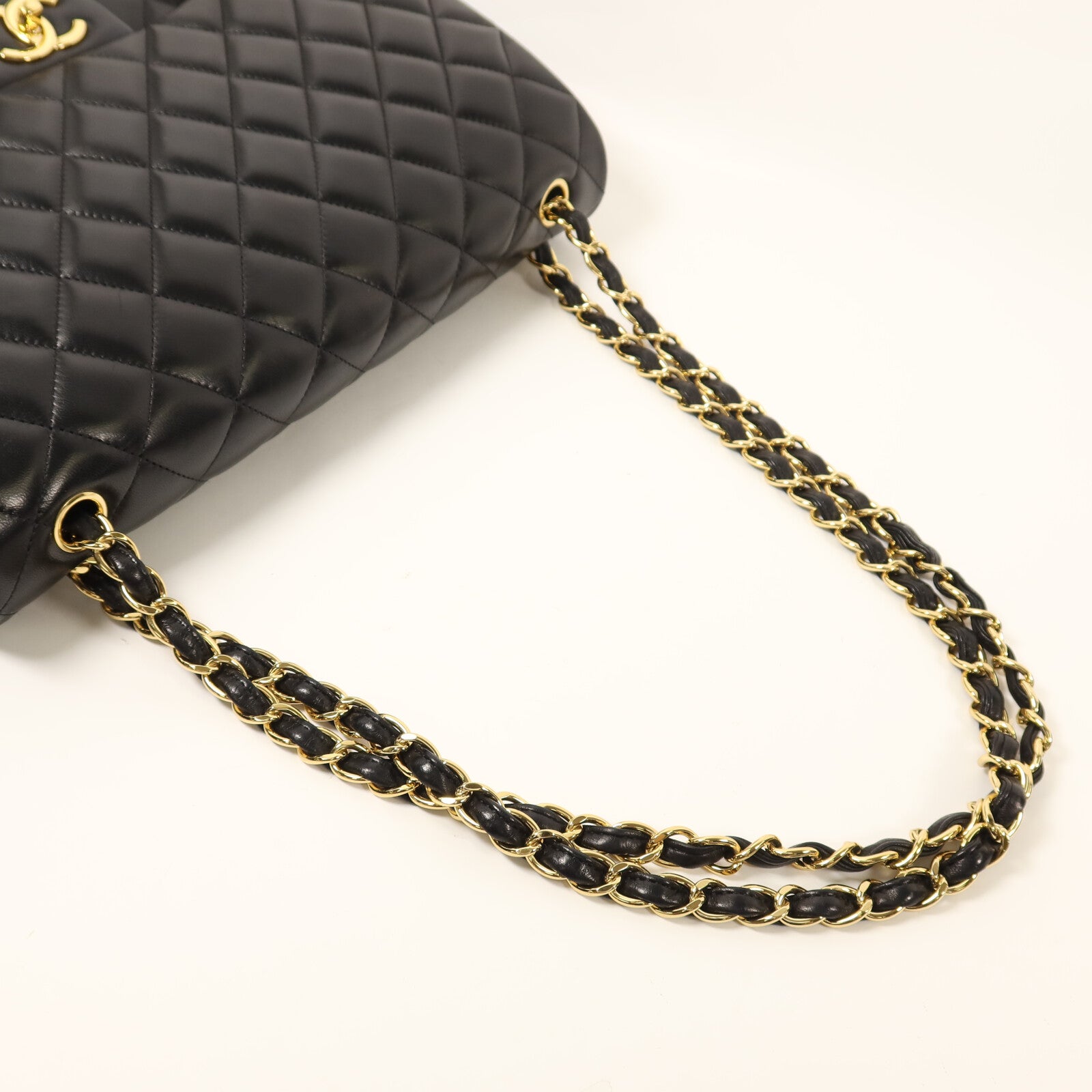 CHANEL 羊皮皮革Maxi Classic金扣鏈帶肩背袋