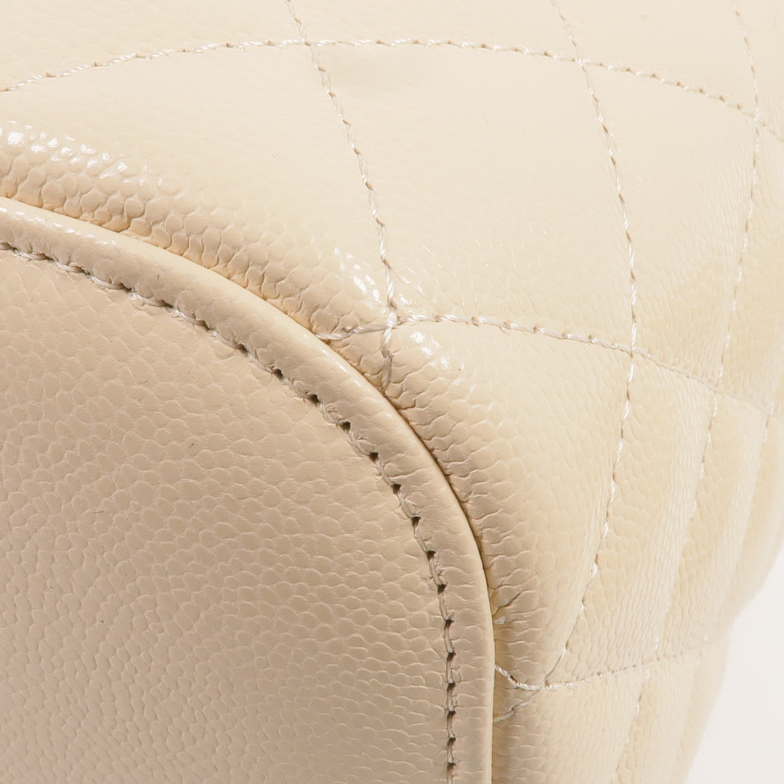 CHANEL 牛皮皮革Vanity Pouch金扣手挽袋/化妝袋