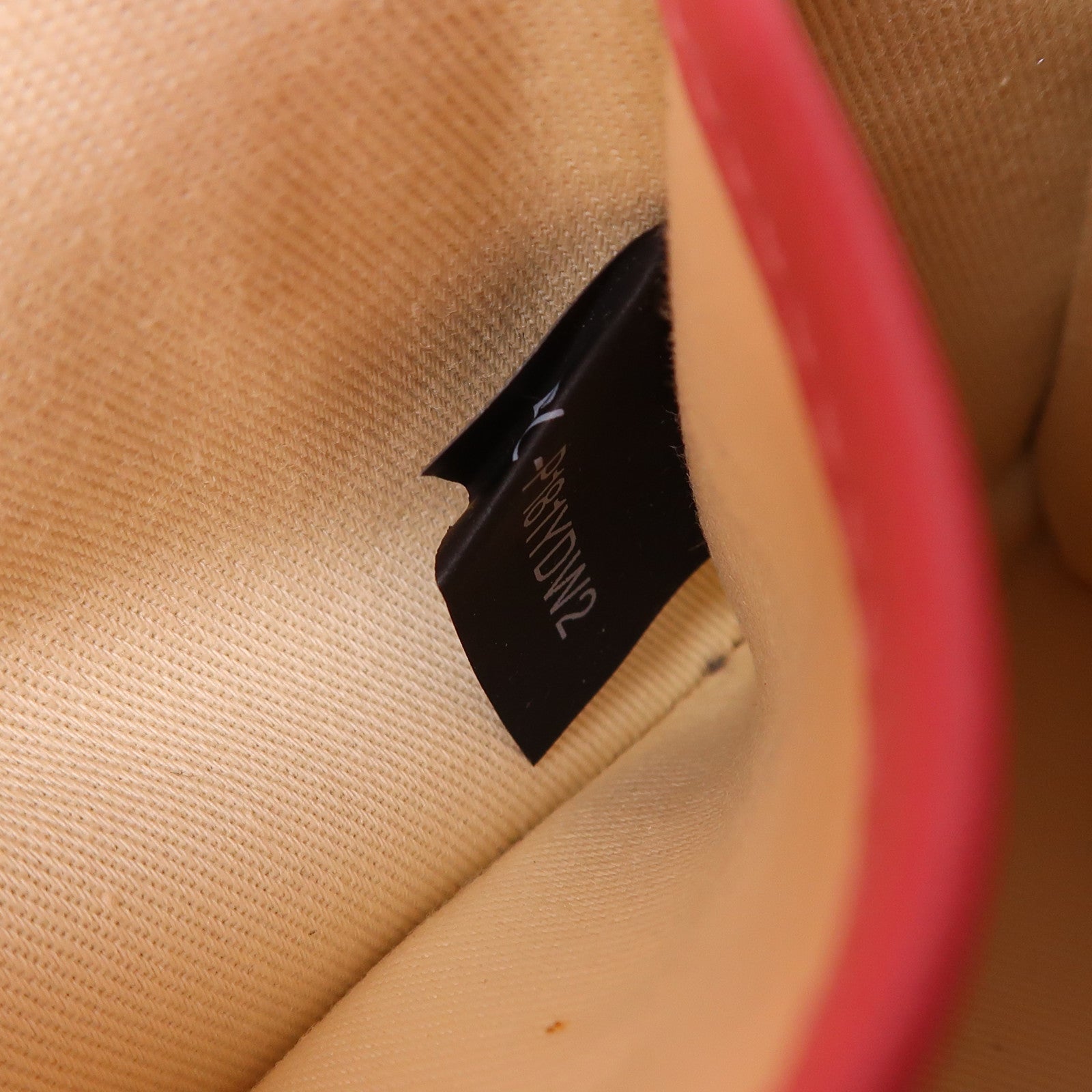 Valentino 牛皮皮革Shoulder Bag肩背袋