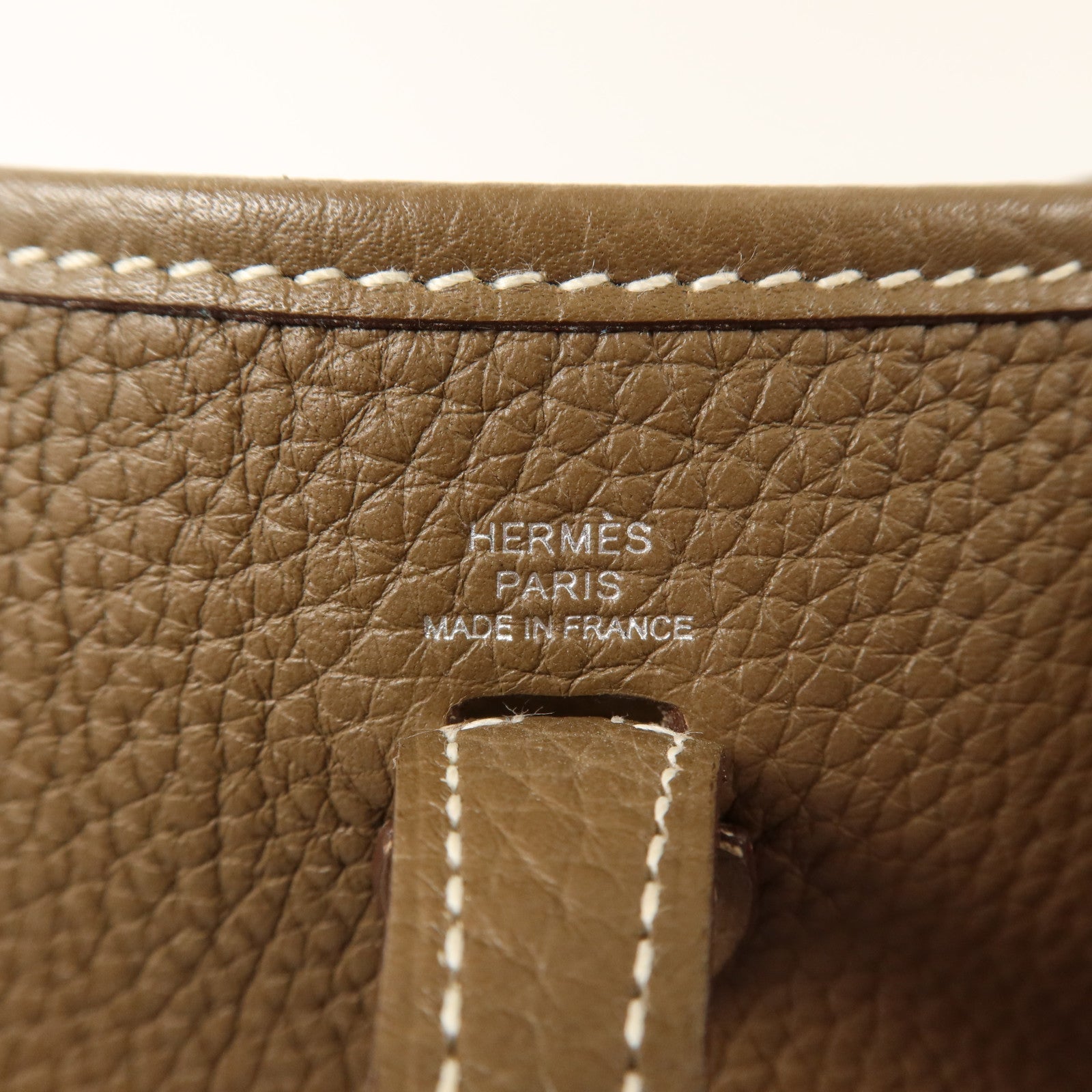 HERMES Clemence皮革Evelyne TPM銀扣肩背袋Etoupe