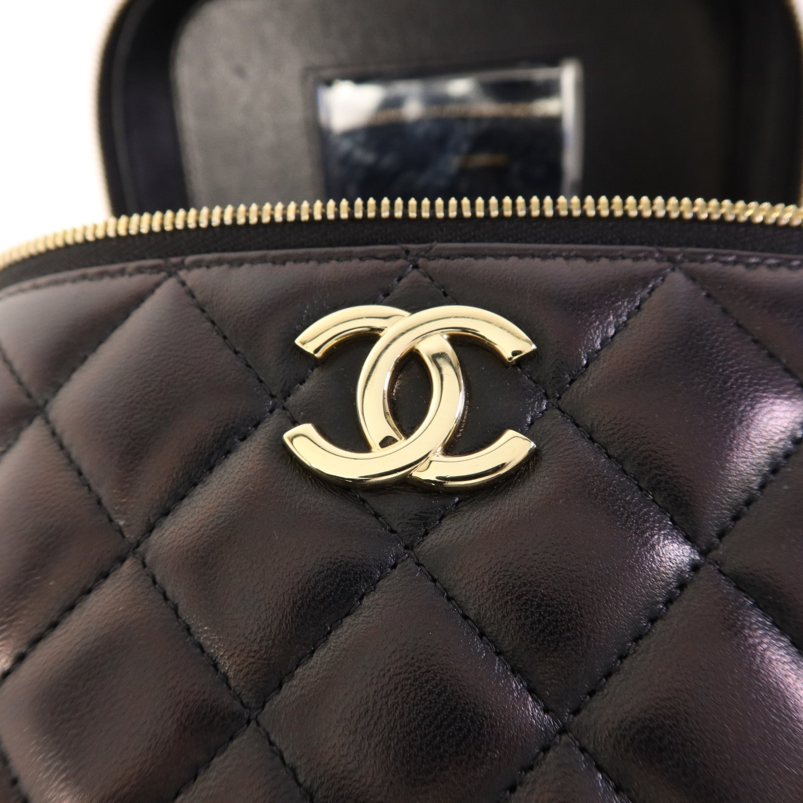 CHANEL 羊皮皮革Vanity Case金扣手挽肩背兩用袋