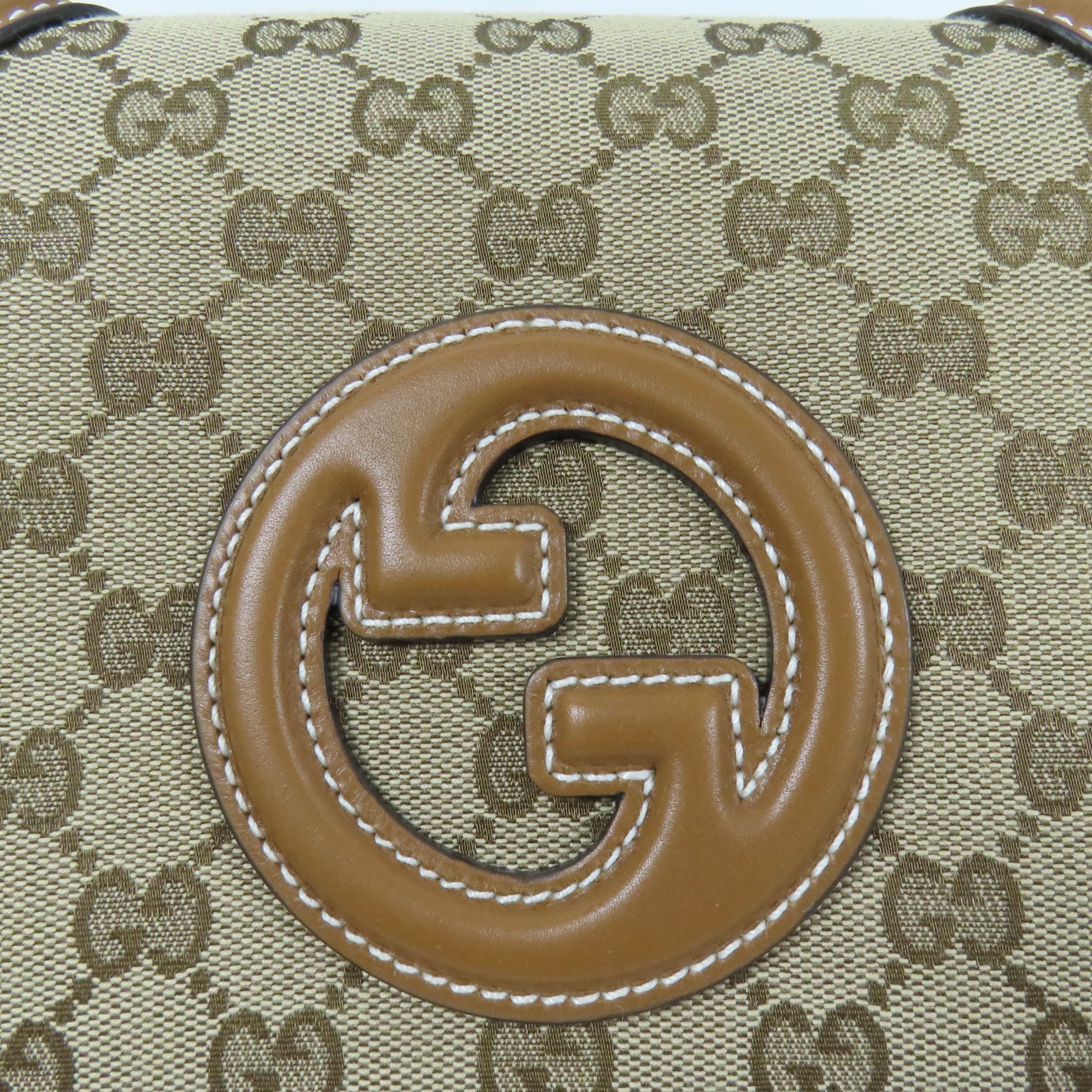 GUCCI 帆布Medium Blondie金扣手挽袋