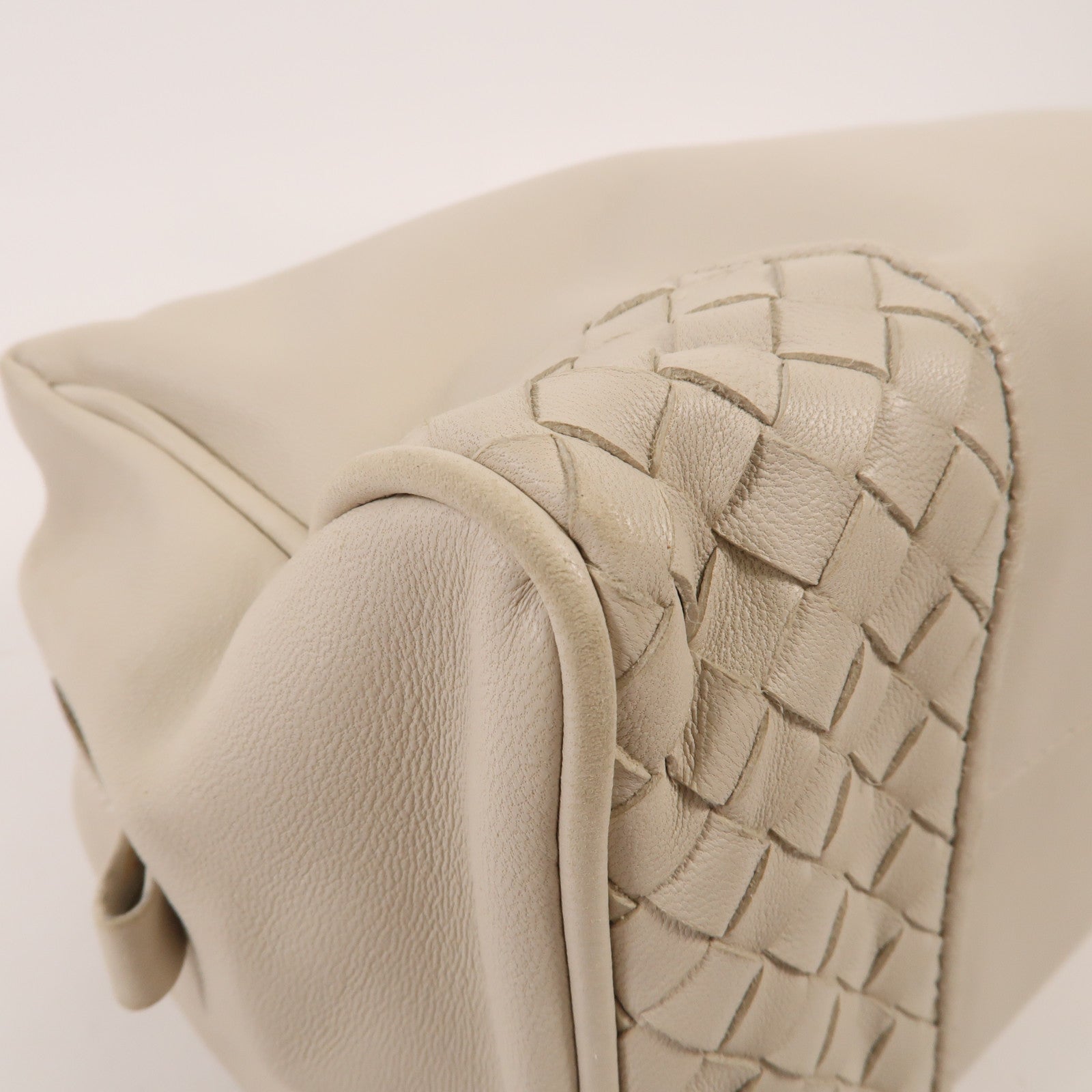 BOTTEGA VENETA 羊皮皮革Pouch手提包