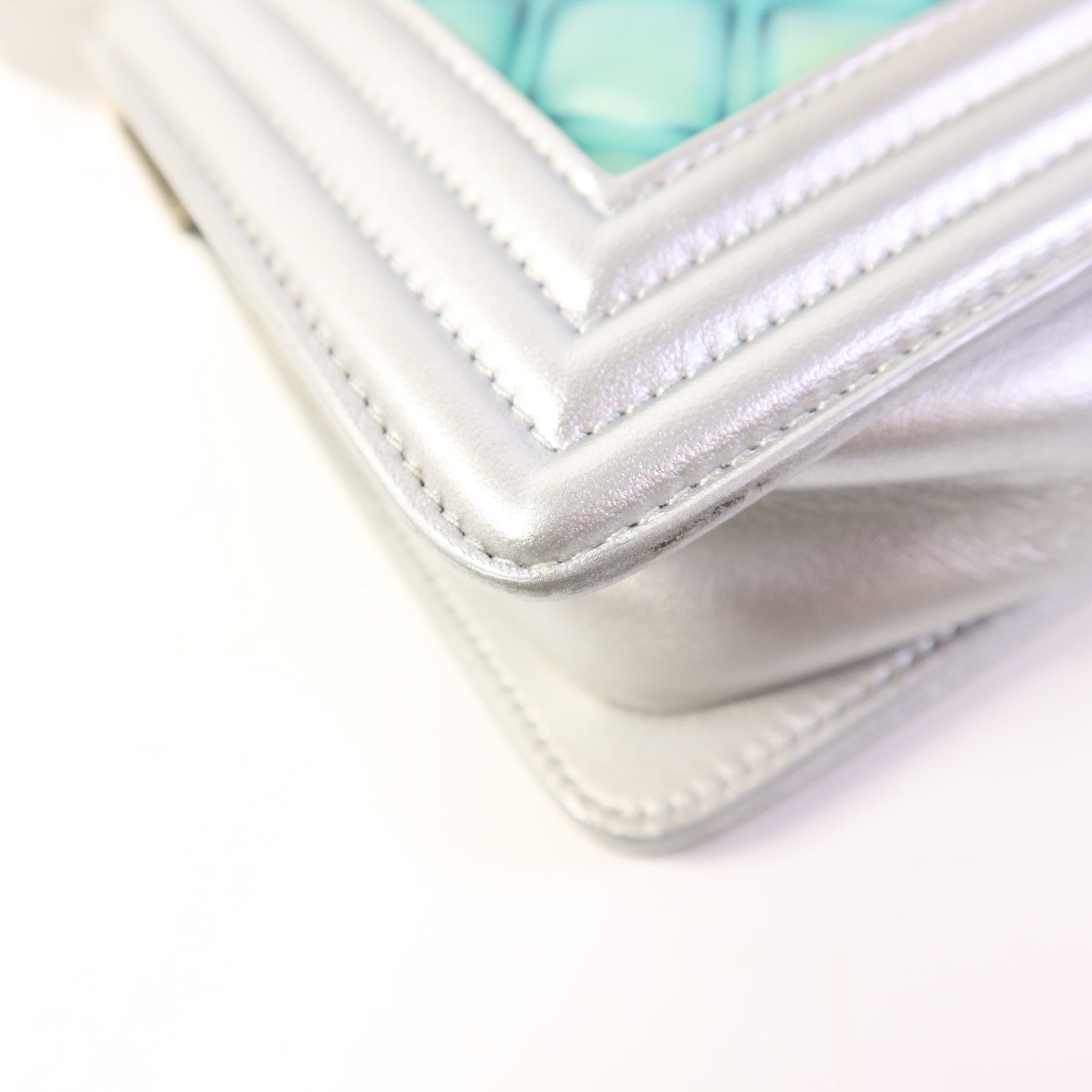 CHANEL 牛皮皮革/PVC Boy 20銀扣鏈帶肩背袋