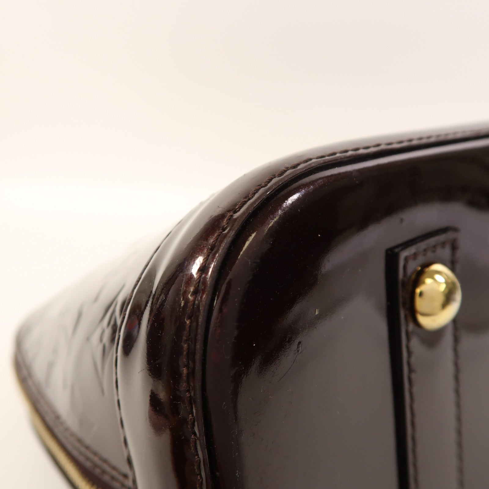 LOUIS VUITTON Monogram Vernis Alma PM金扣手挽袋