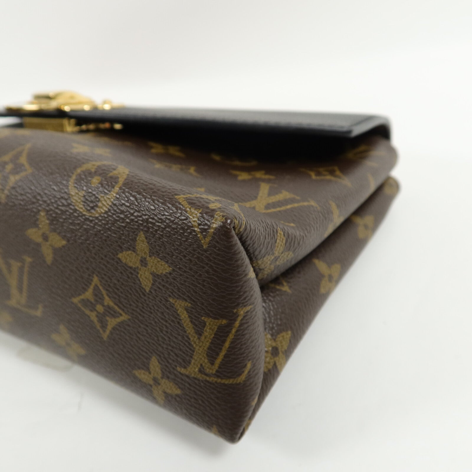 LOUIS VUITTON Monogram Saint Placide肩背袋