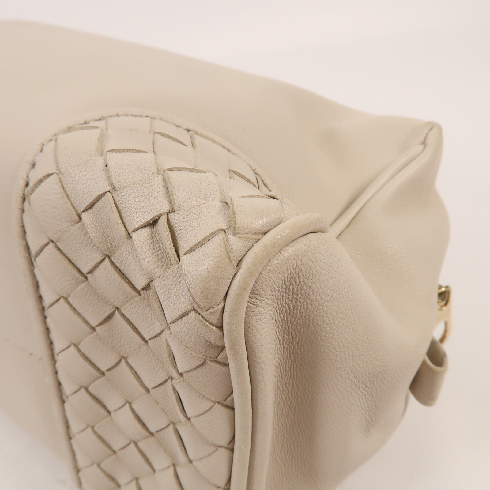 BOTTEGA VENETA 羊皮皮革Pouch手提包