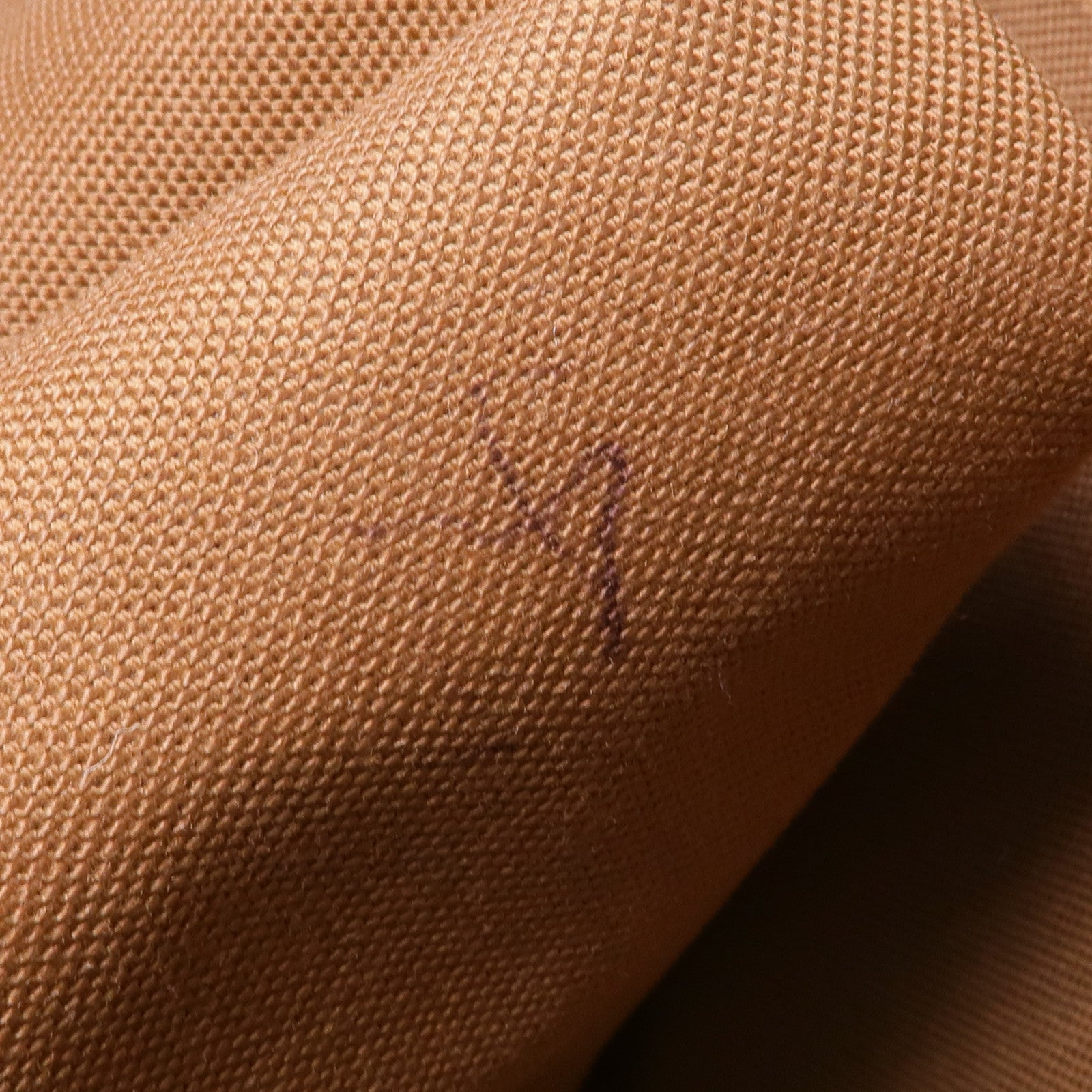 LOUIS VUITTON Monogram Tivoli GM金扣肩背袋