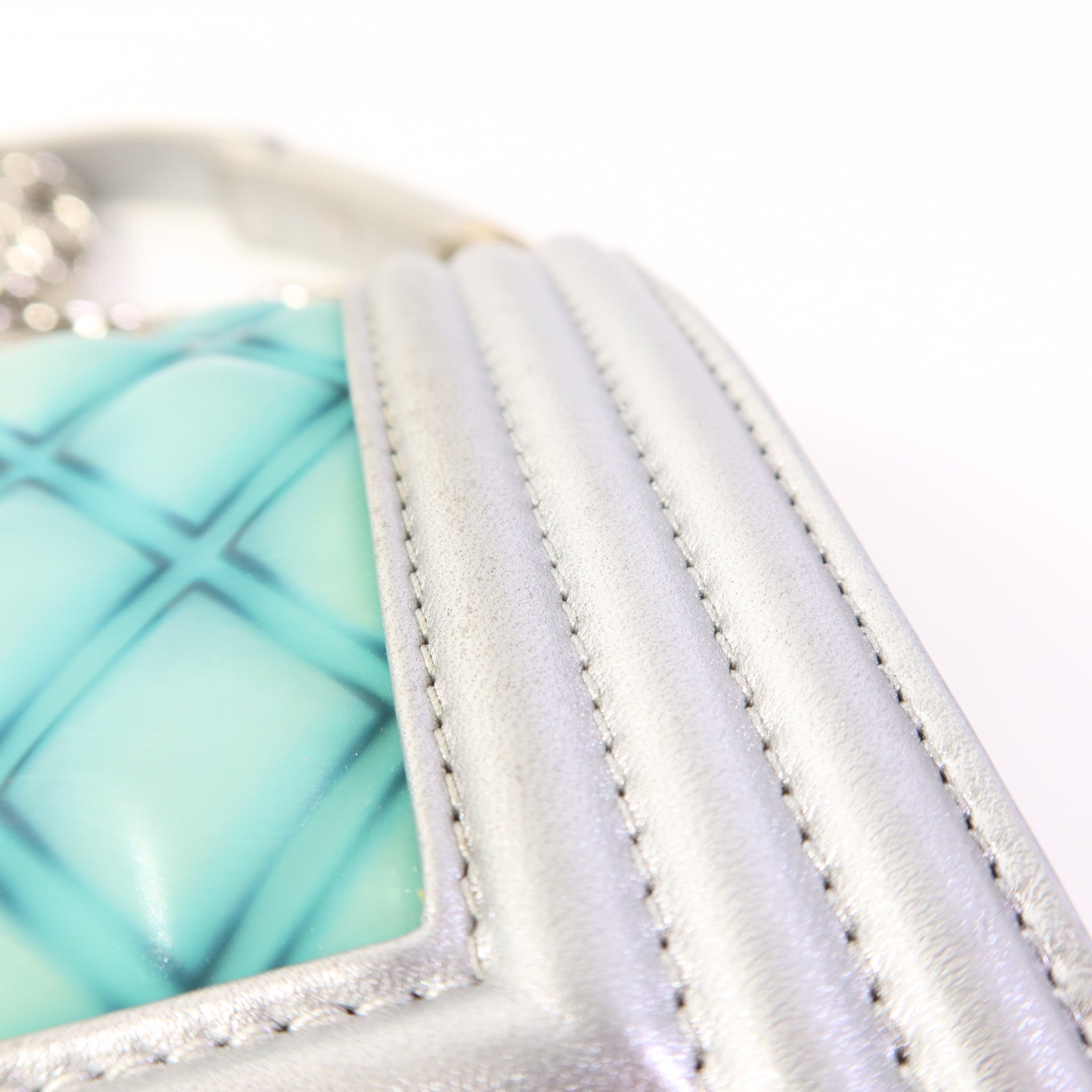 CHANEL 牛皮皮革/PVC Boy 20銀扣鏈帶肩背袋