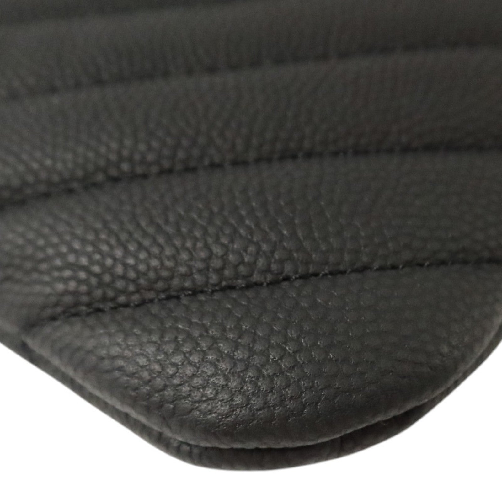 CHANEL 牛皮皮革Chevron O-Case Pouch Medium Clutch金扣手拿包