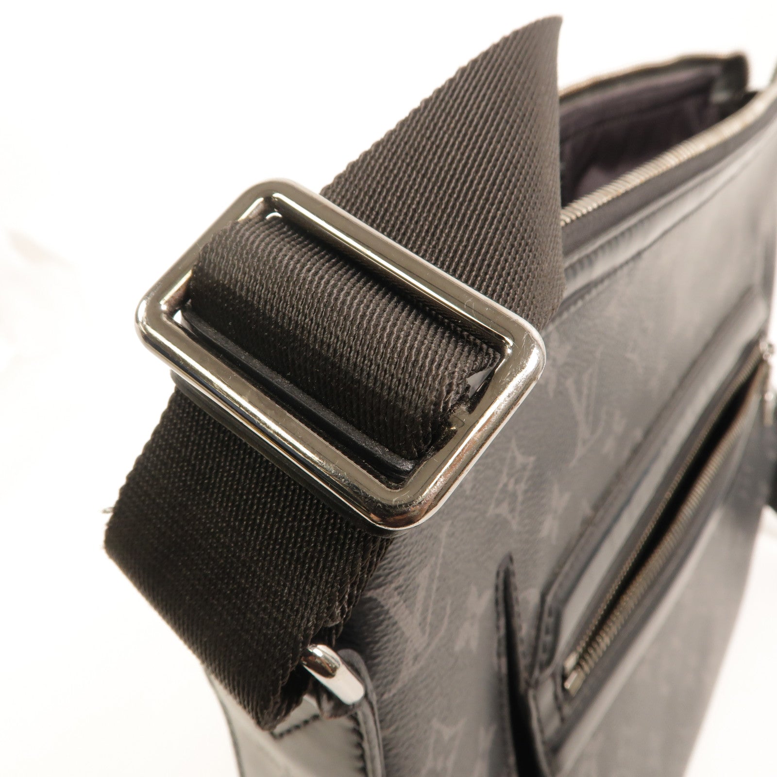 LOUIS VUITTON Monogram Eclipse Odyssey Messenger PM肩背袋