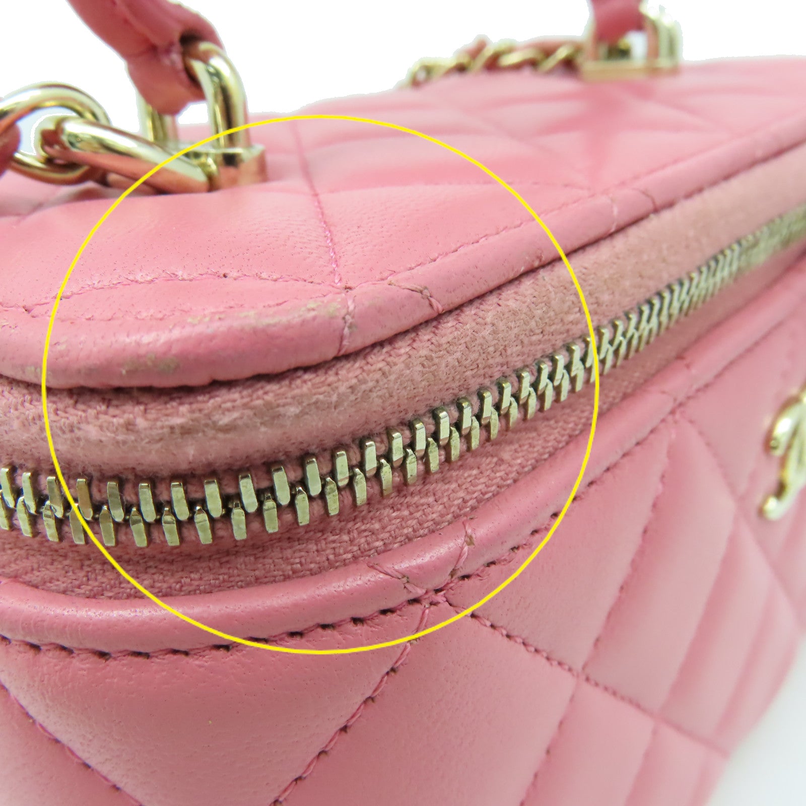 CHANEL 菱格牛皮皮革Vanity Rectangular Chain Shoulder Bag金扣鏈帶肩背化妝包粉紅色