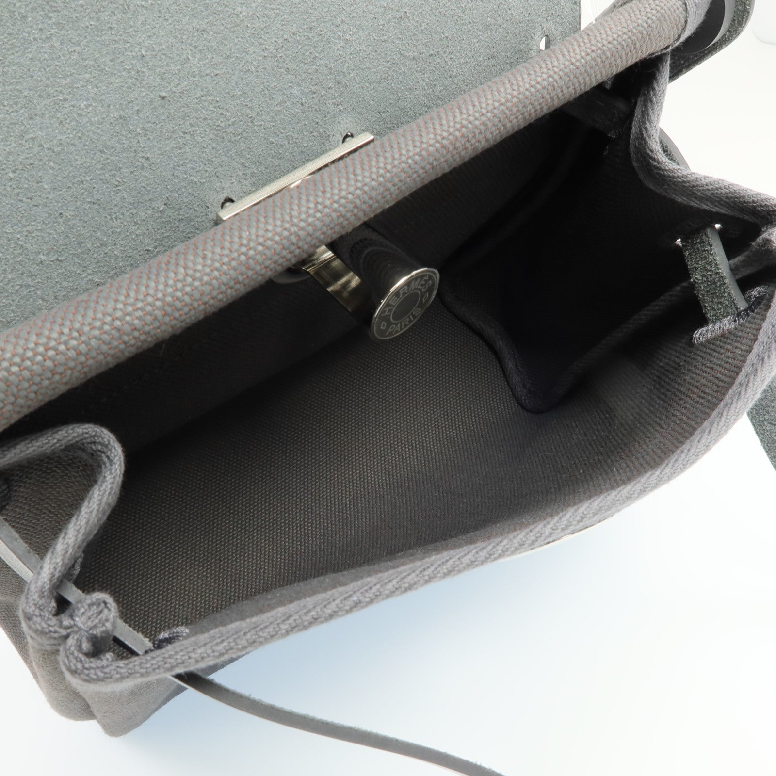 HERMES Vache Hunter皮革Mini Herbag銀扣肩背包