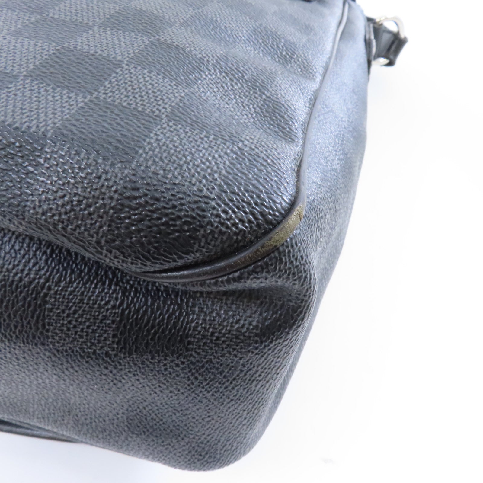 LOUIS VUITTON 【激減優惠】Damier Graphite Daniel GM銀扣肩背袋黑色/灰色