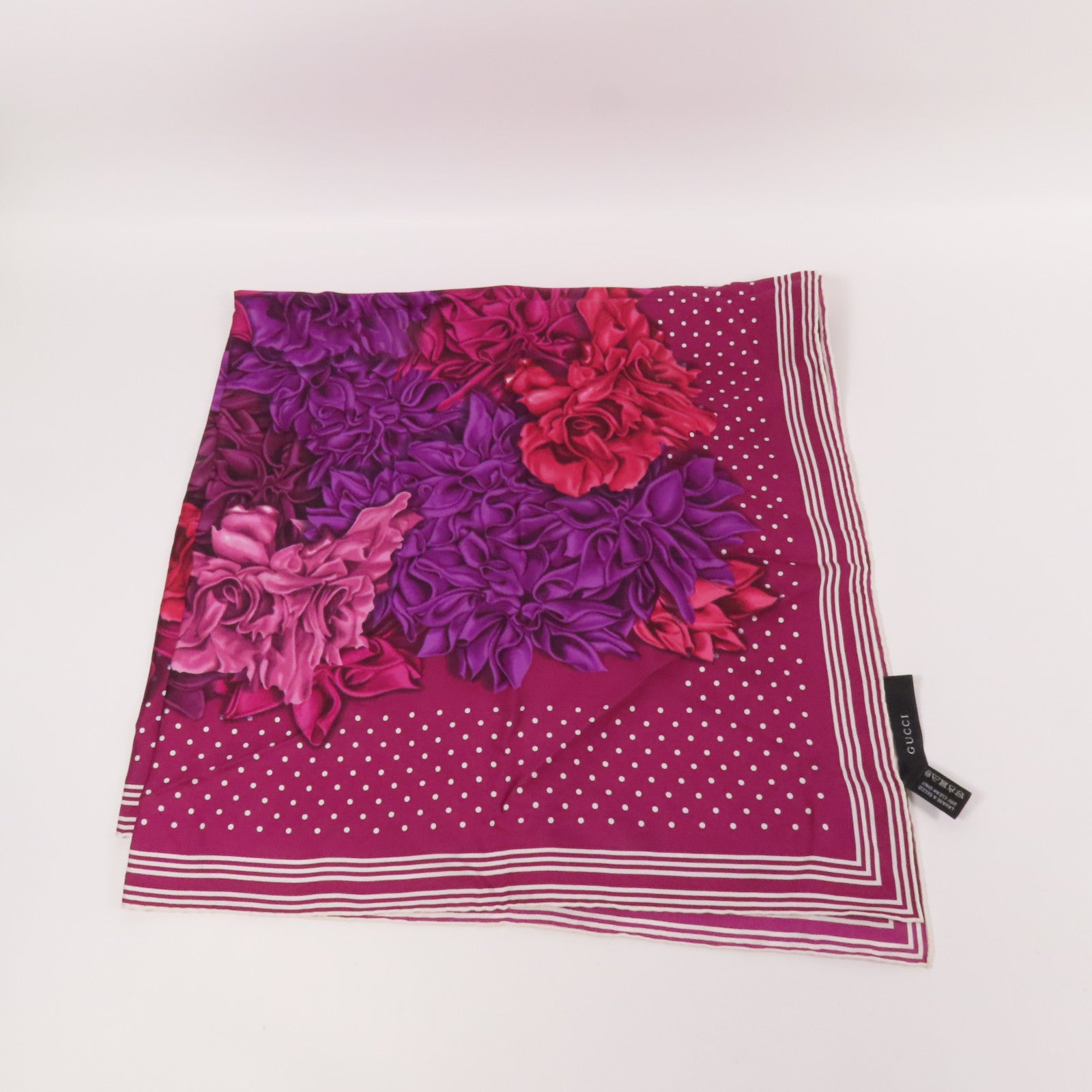 GUCCI 絲質Scarf 120x120絲巾