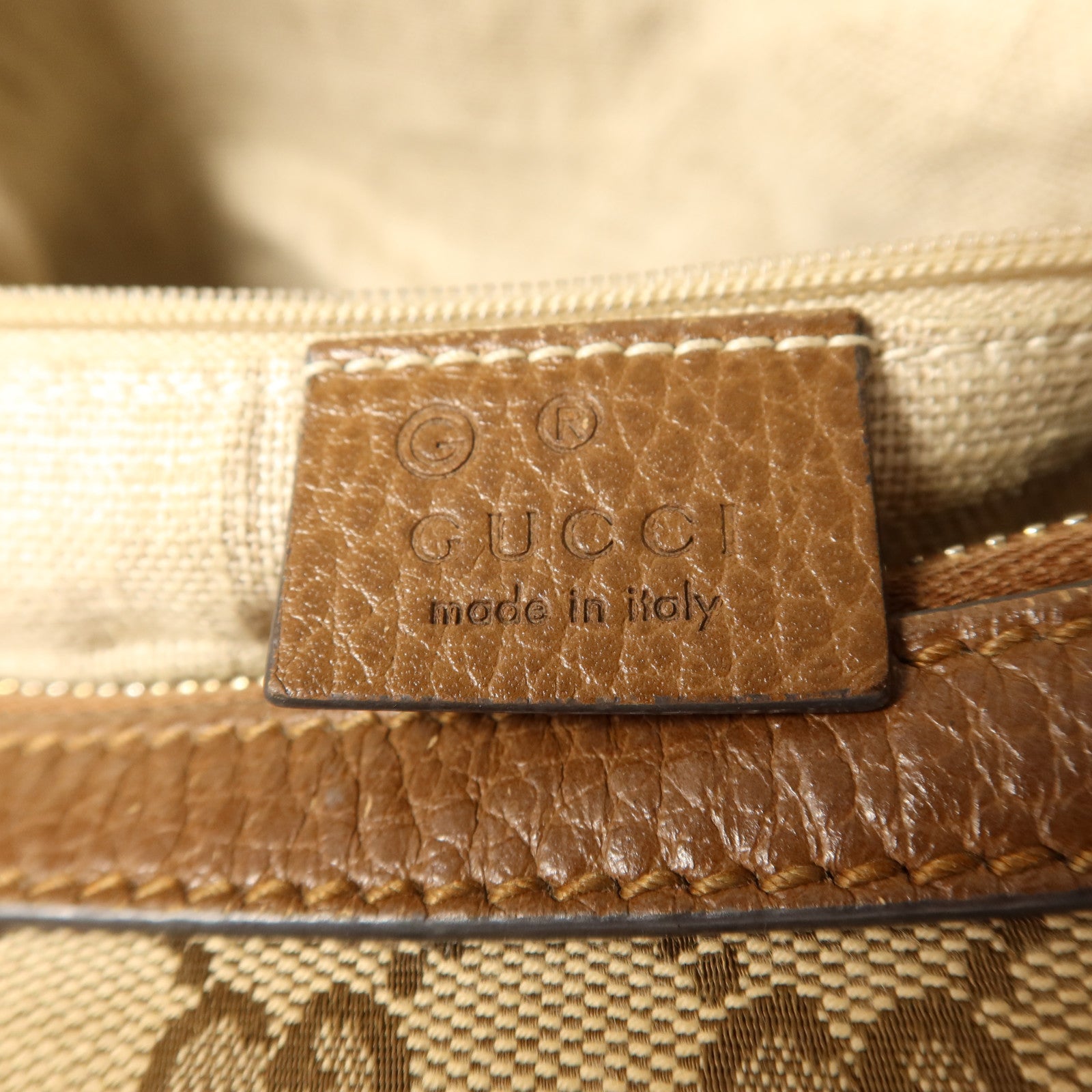 GUCCI 帆布/皮革Bree Micro Hobo金扣肩背袋