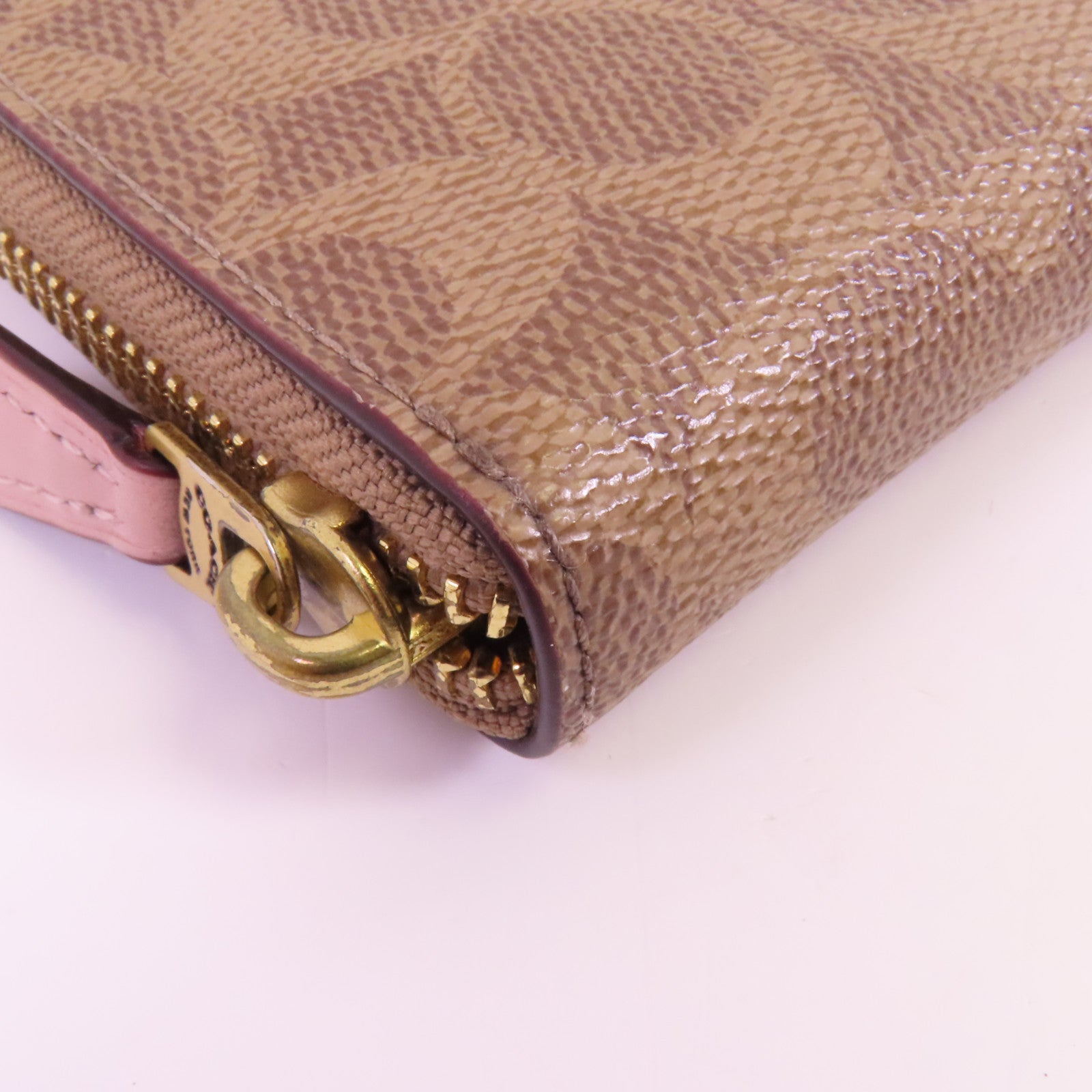 COACH 塗層帆布/牛皮皮革Zip Long Wallet金扣拉鏈長錢包