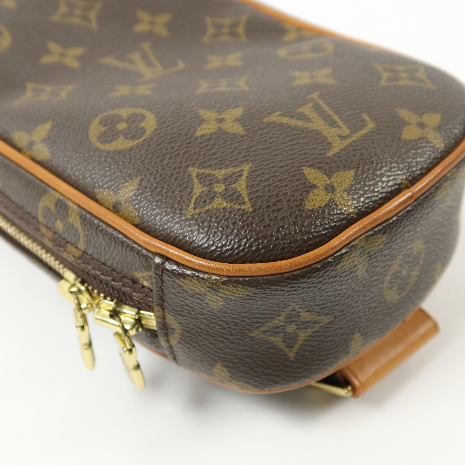 LOUIS VUITTON Monogram Pochette Gange肩背袋