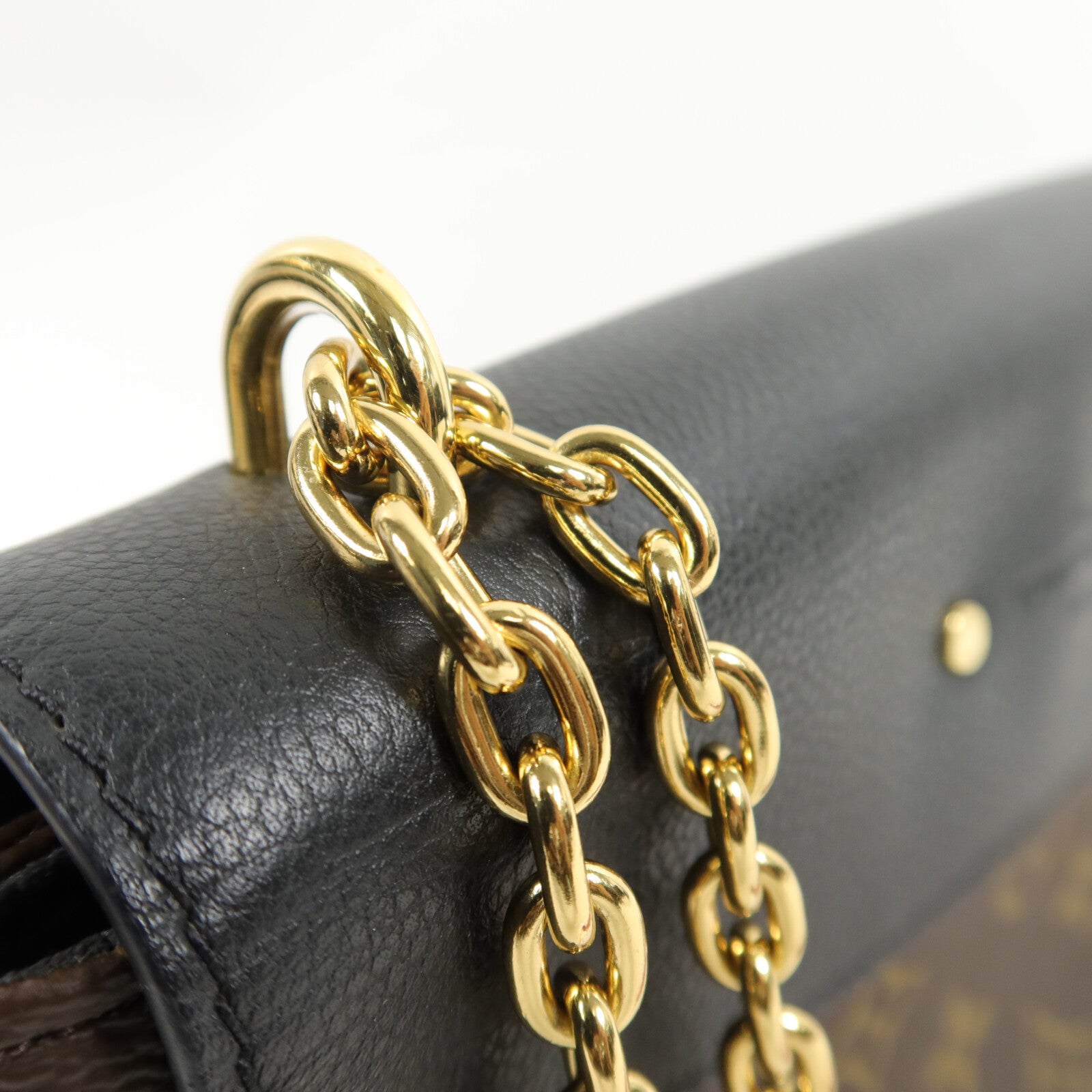 LOUIS VUITTON Monogram Saint Placide肩背袋