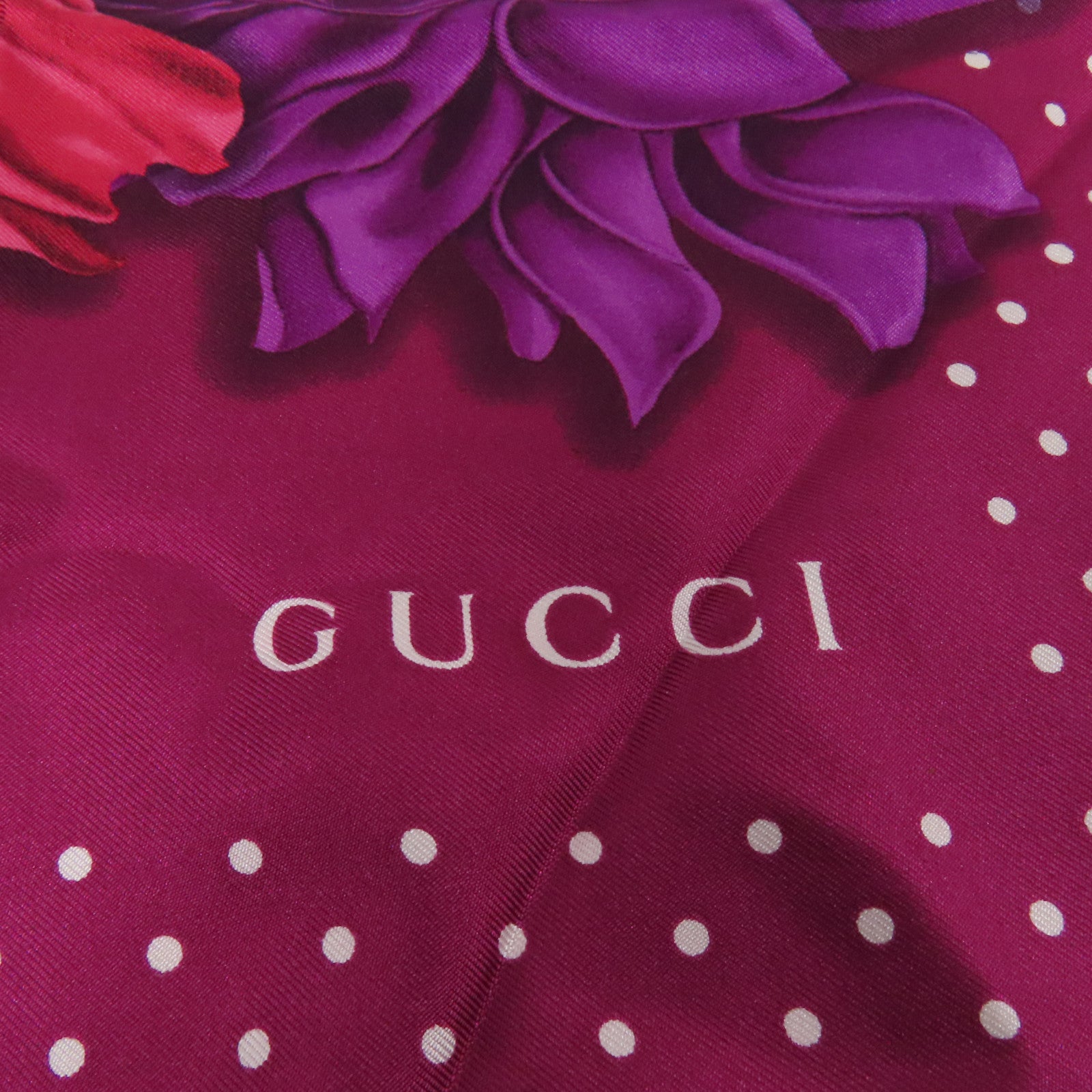 GUCCI 【激減優惠】絲質Scarf 120x120絲巾