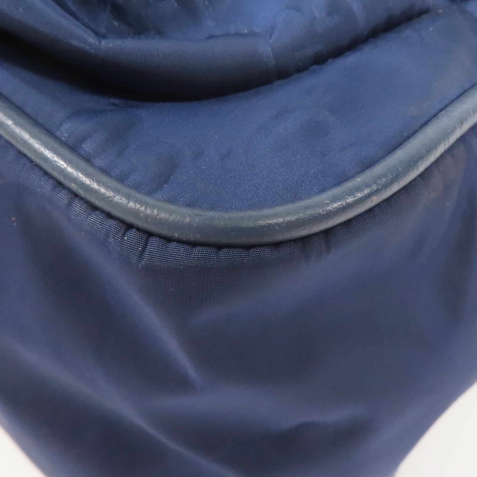 GUCCI 尼龍Shoulder Bag銀扣肩背袋