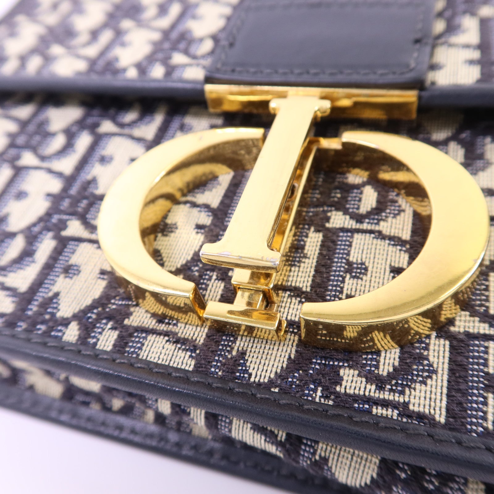 Dior 帆布Montaigne金扣肩背袋