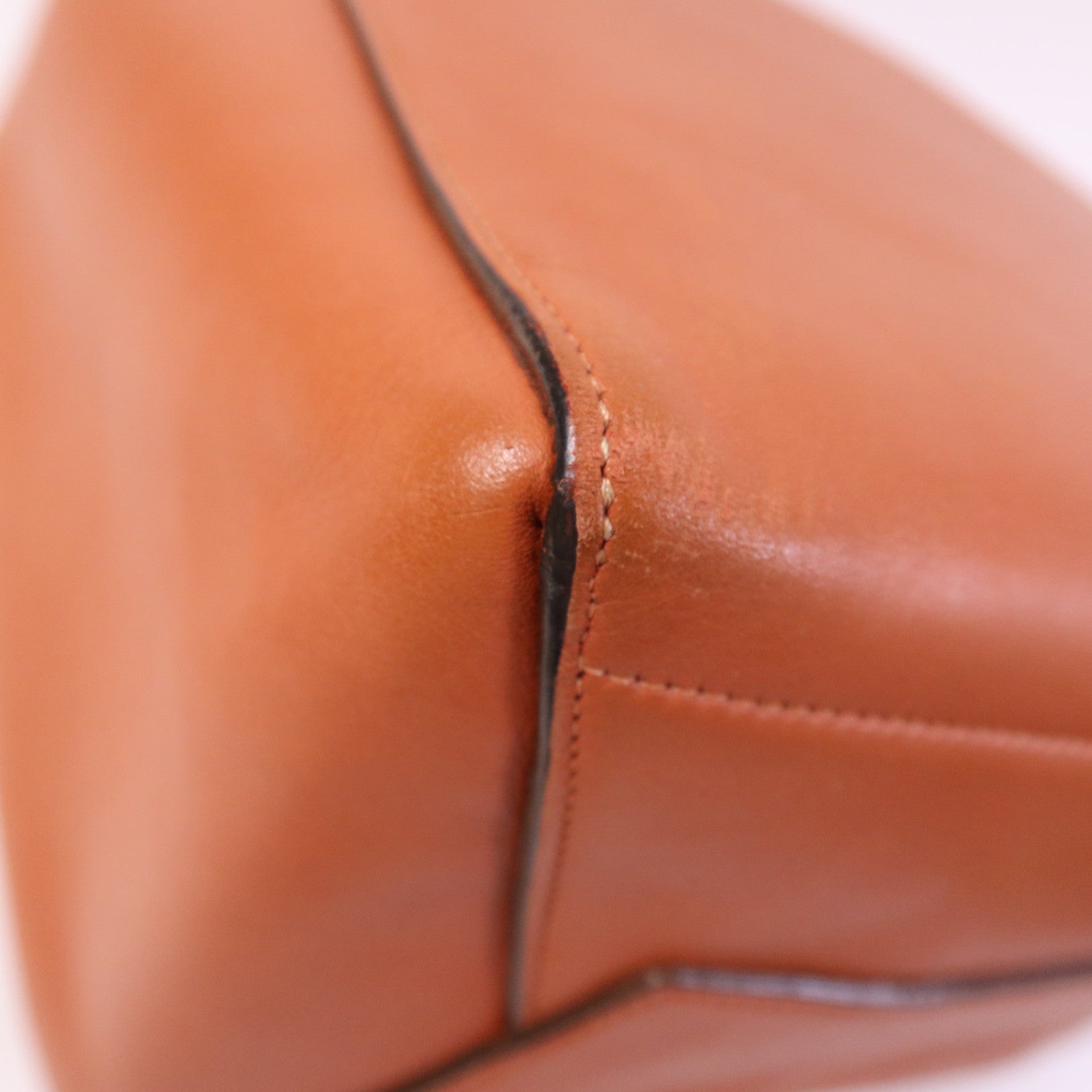 CELINE 牛皮皮革Shoulder Bag金扣肩背袋