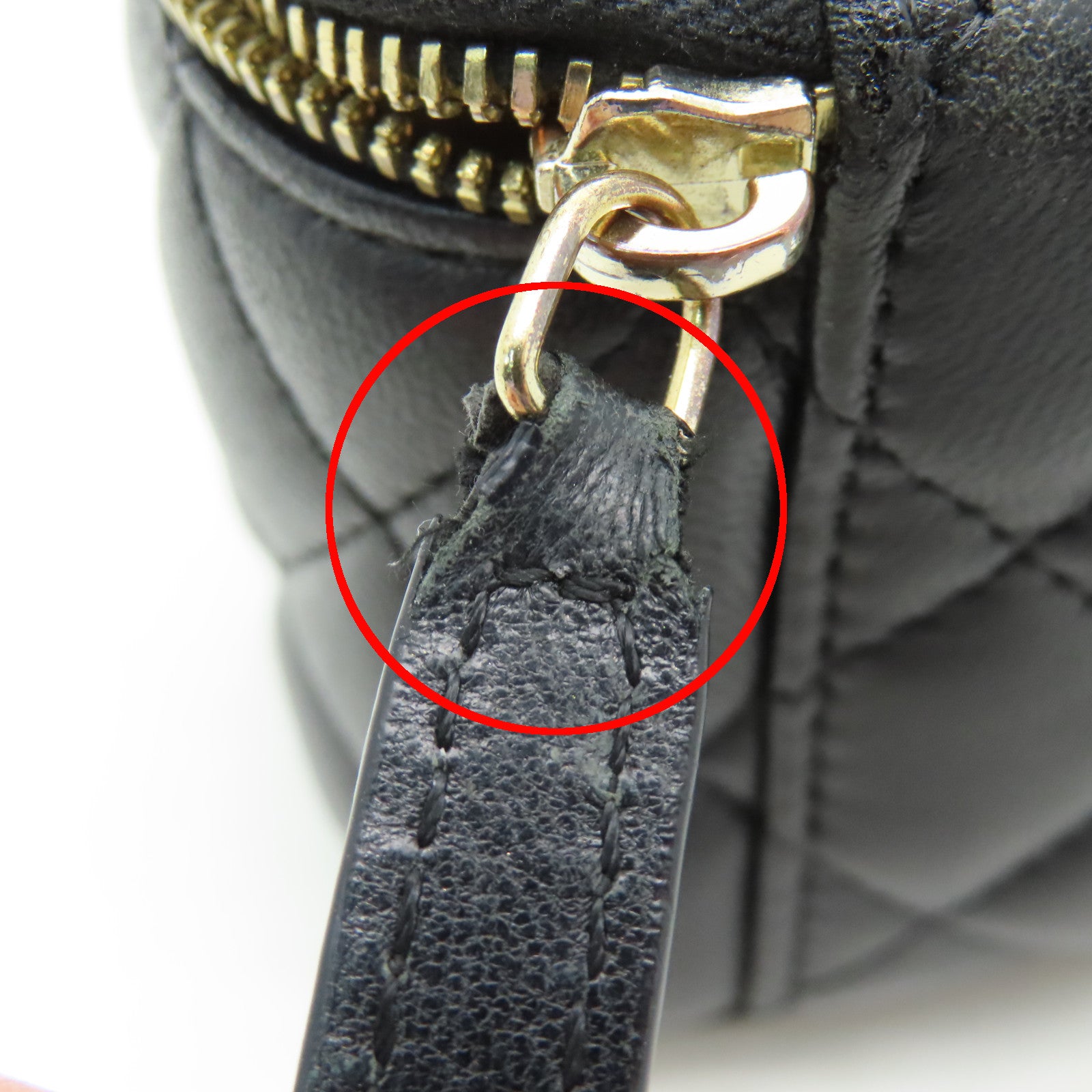CHANEL 菱格羊皮皮革Chain Shoulder金扣鏈帶肩背袋黑色