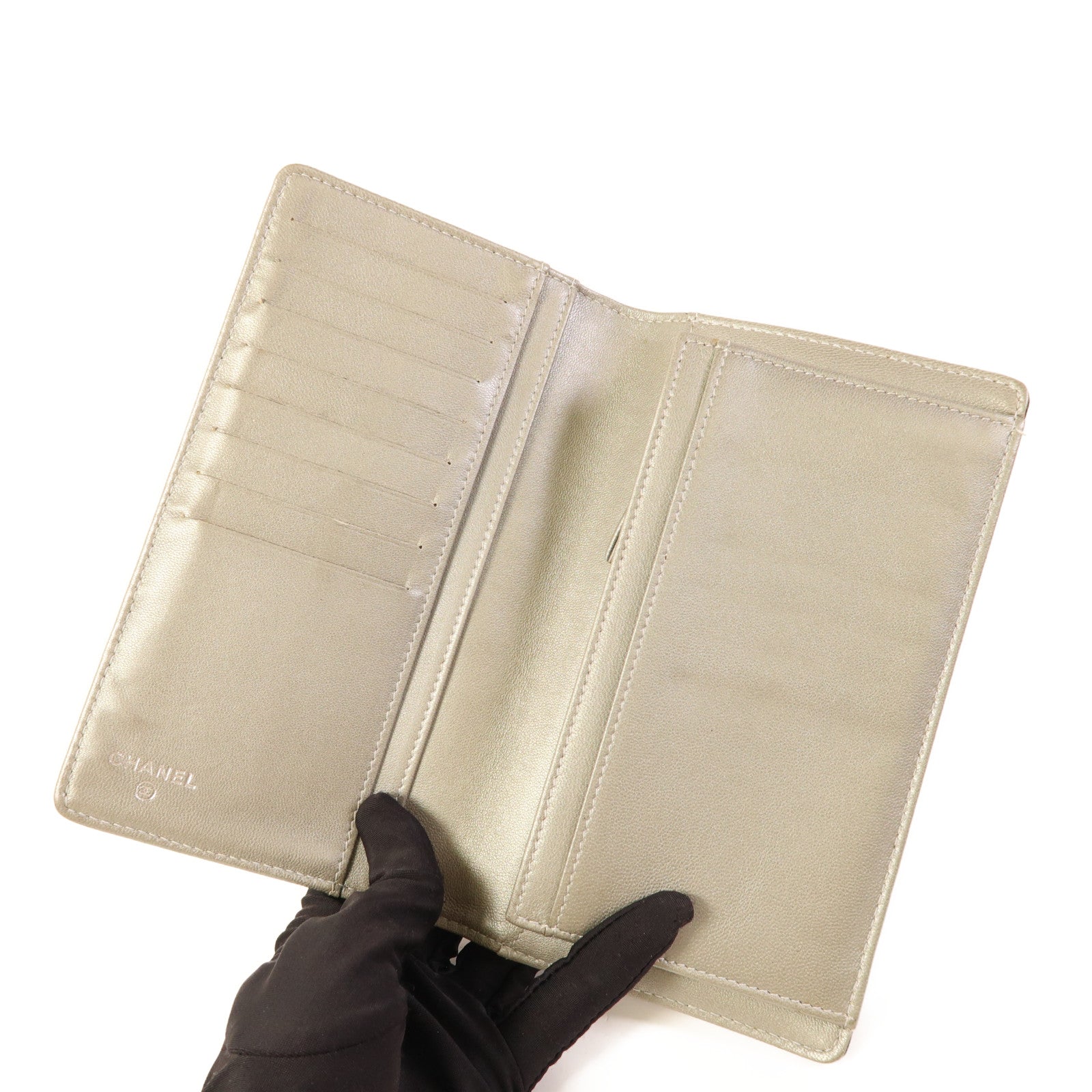 CHANEL 羊皮皮革Long Bifold Wallet銀扣長錢包