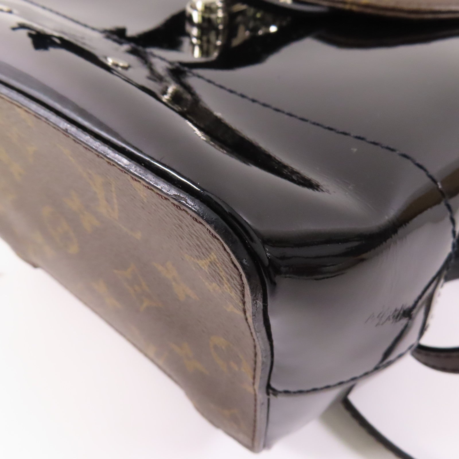 LOUIS VUITTON LV SHW Hot Springs M55769 Monogram Vernis Brown Black