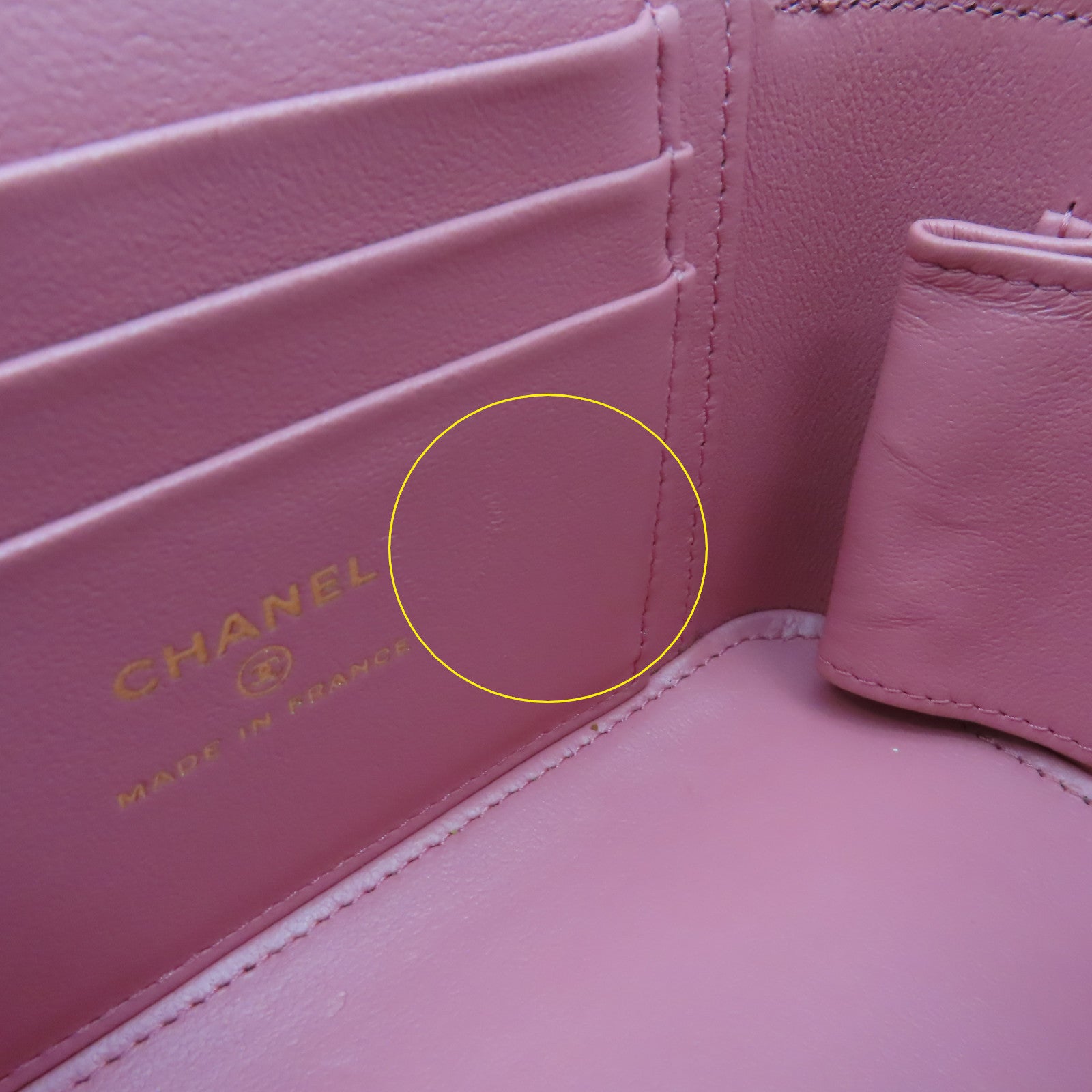 CHANEL 菱格牛皮皮革Vanity Rectangular Chain Shoulder Bag金扣鏈帶肩背化妝包粉紅色