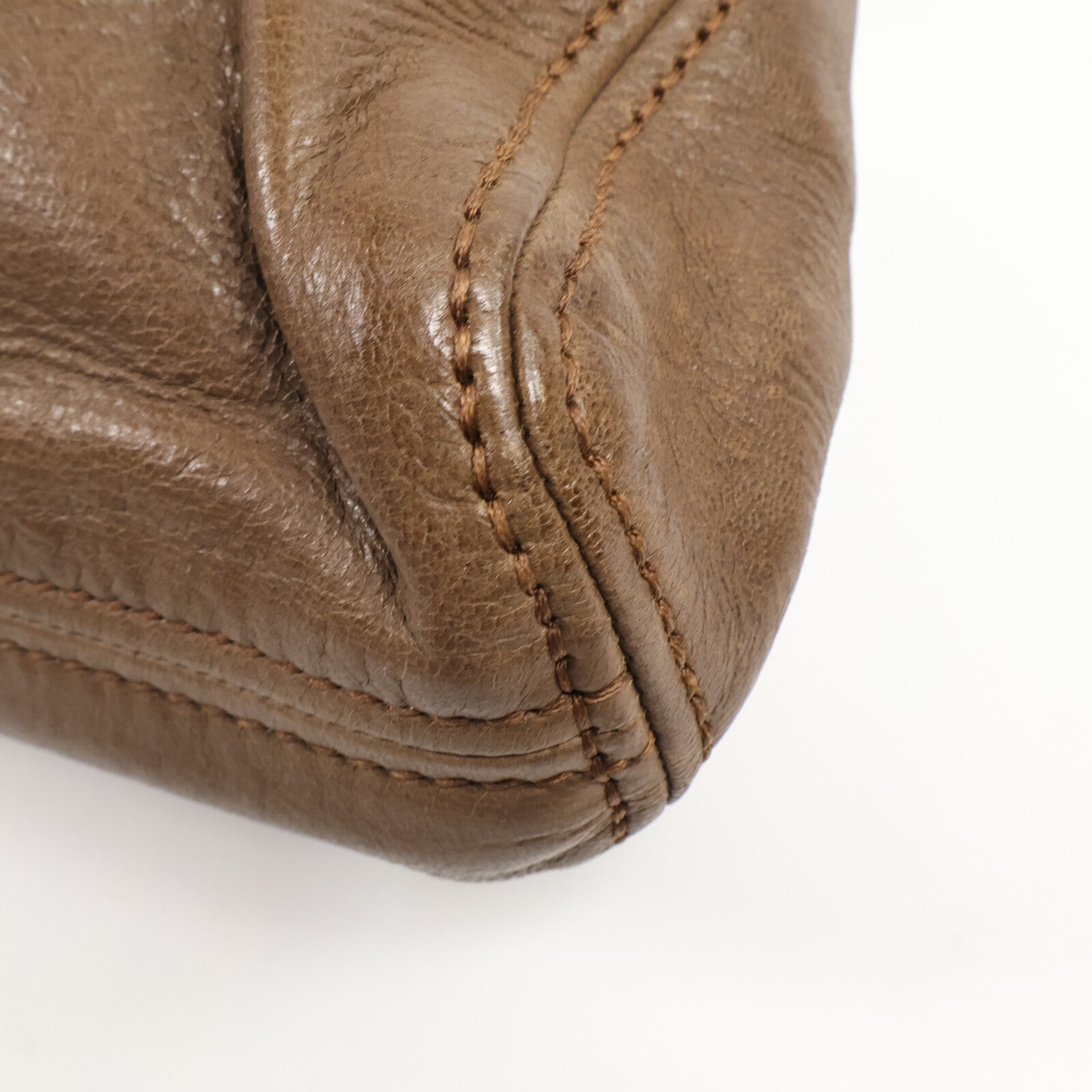 Miu Miu 牛皮皮革Shoulder Bag肩背袋