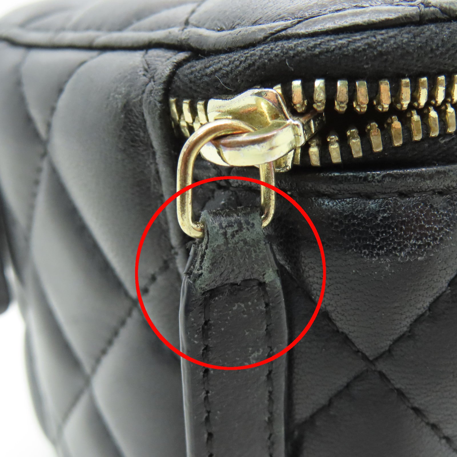CHANEL 菱格羊皮皮革Chain Shoulder金扣鏈帶肩背袋黑色