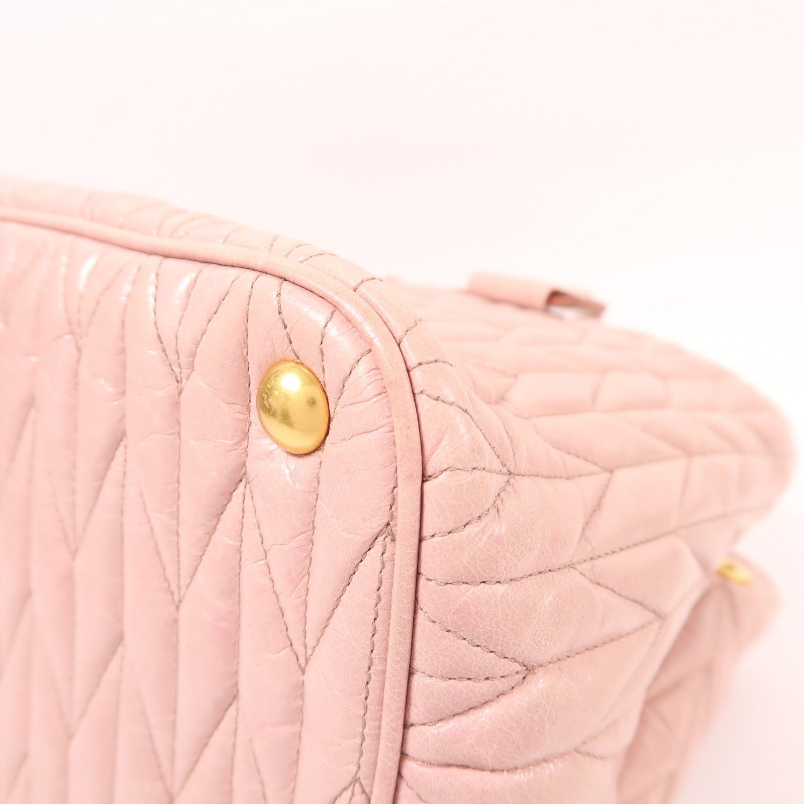 Miu Miu 牛皮皮革Matelasse金扣手挽肩背兩用袋