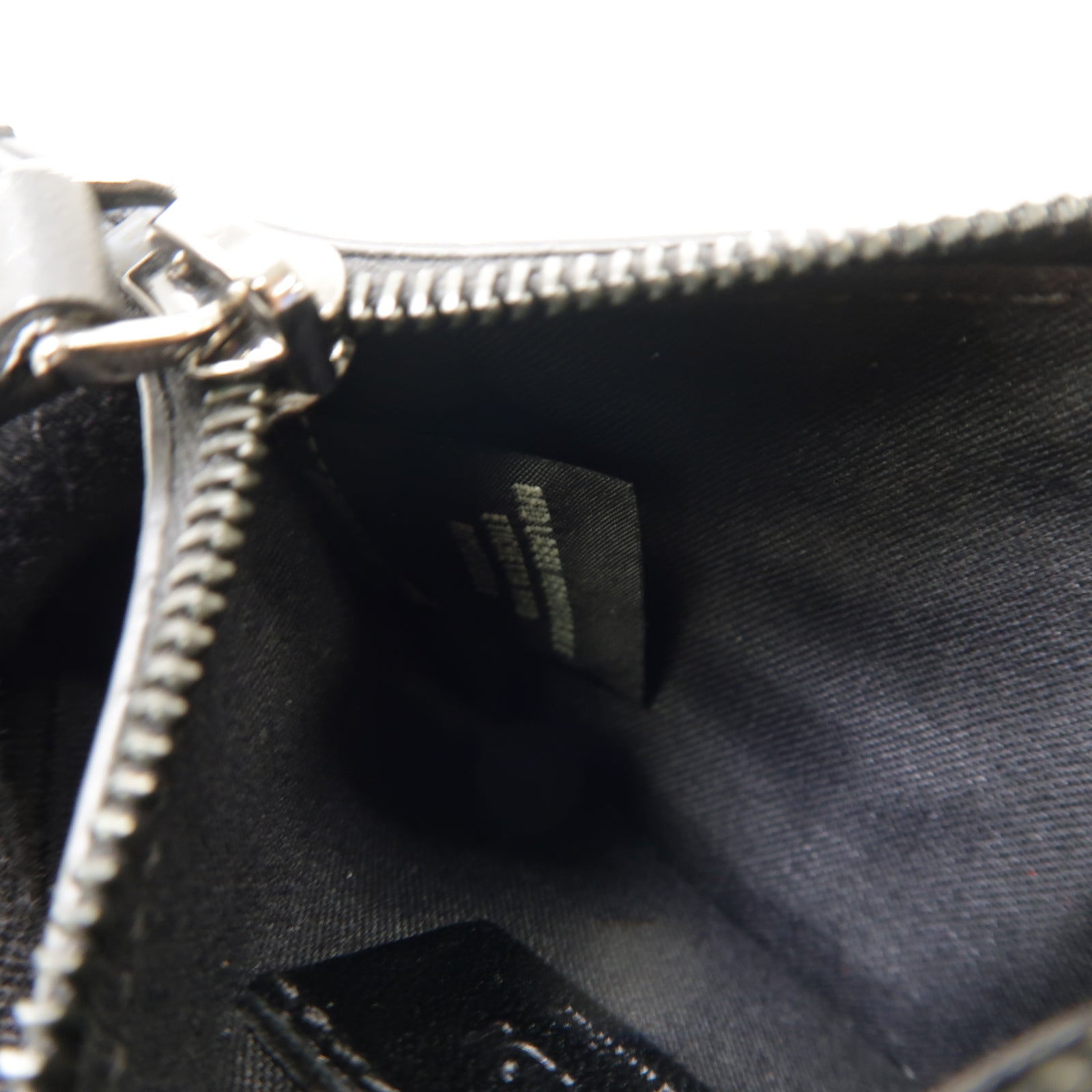 FENDI 牛皮皮革Zucca Coin/Card Case銀扣零錢包/卡片套黑色