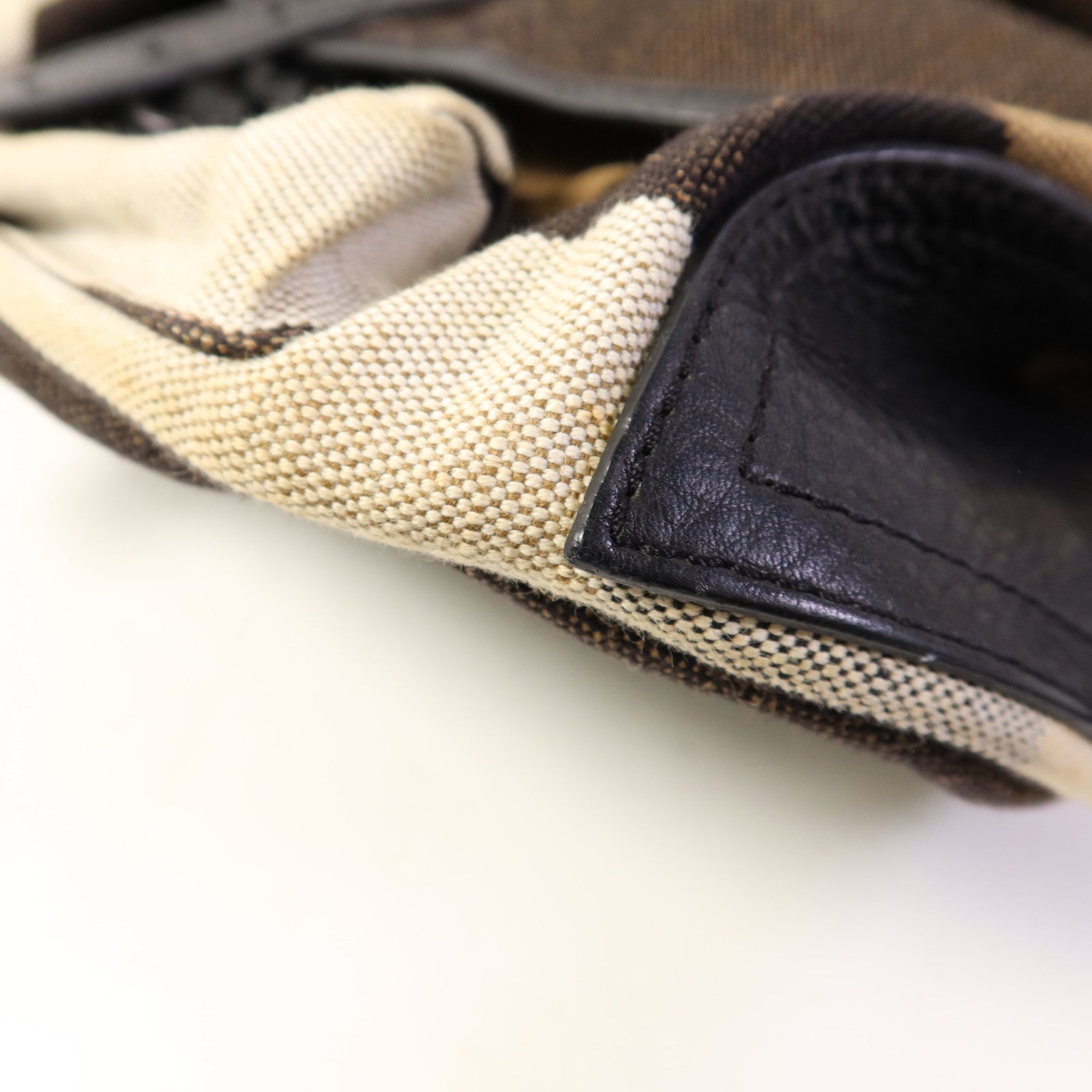 BURBERRY 帆布Backpack背包