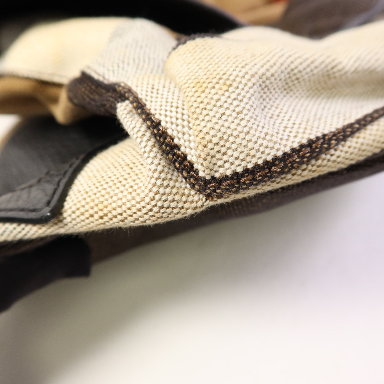 BURBERRY 帆布Backpack背包