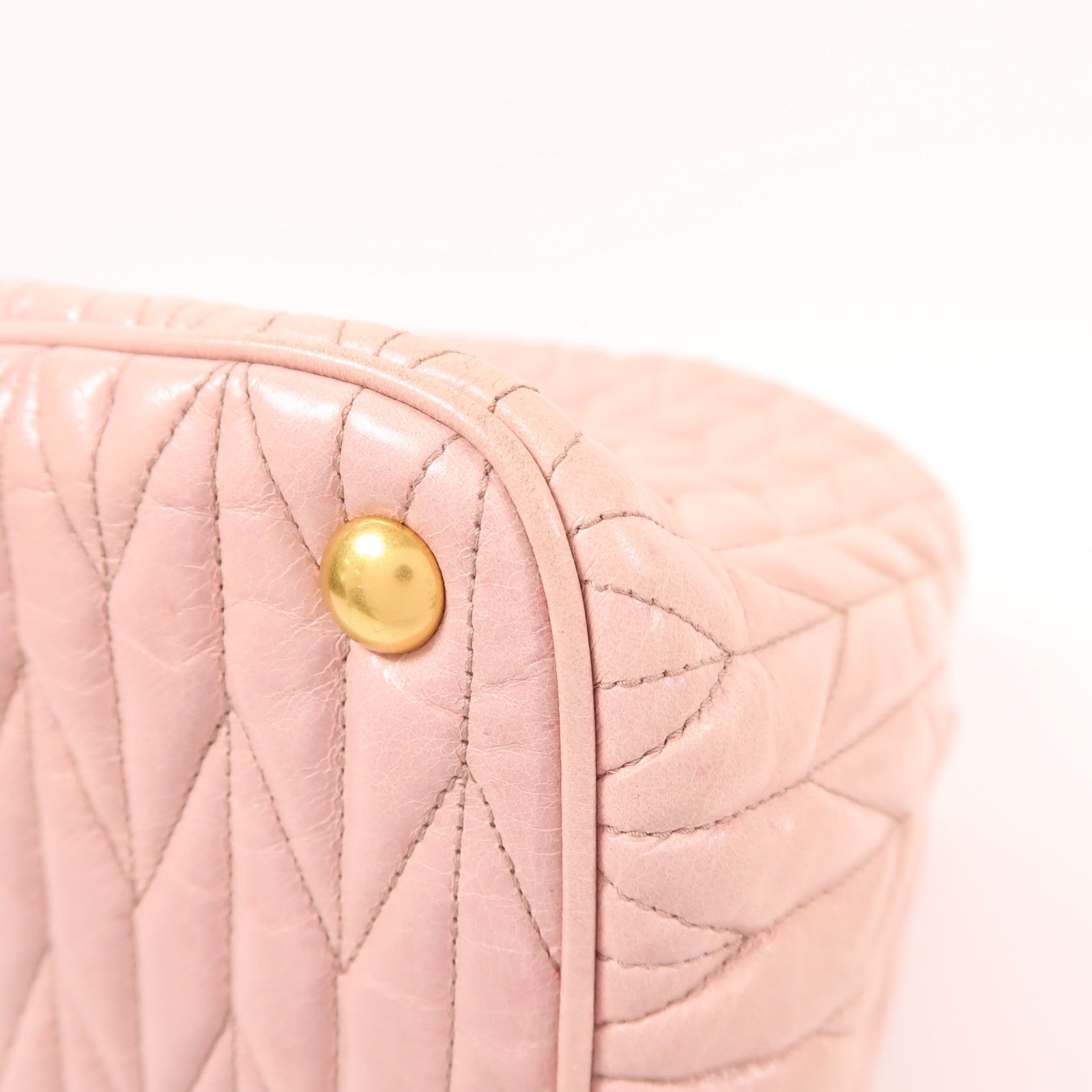 Miu Miu 牛皮皮革Matelasse金扣手挽肩背兩用袋