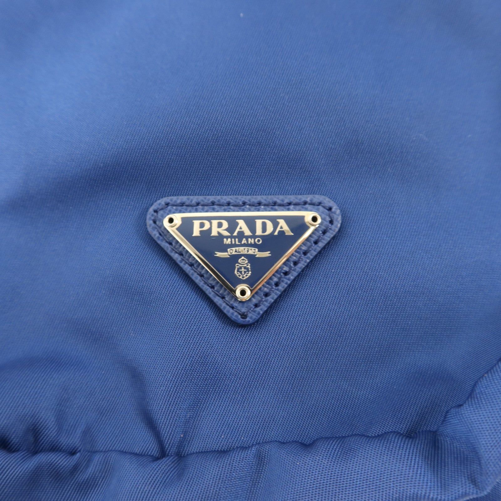 PRADA 尼龍Drawstring Pouch手拿包