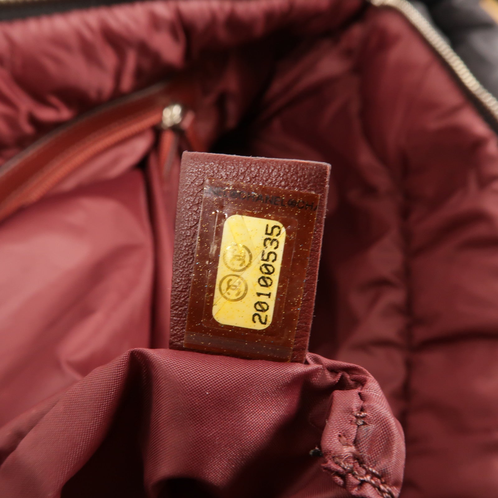 CHANEL 尼龍Coco Cocoon手挽袋
